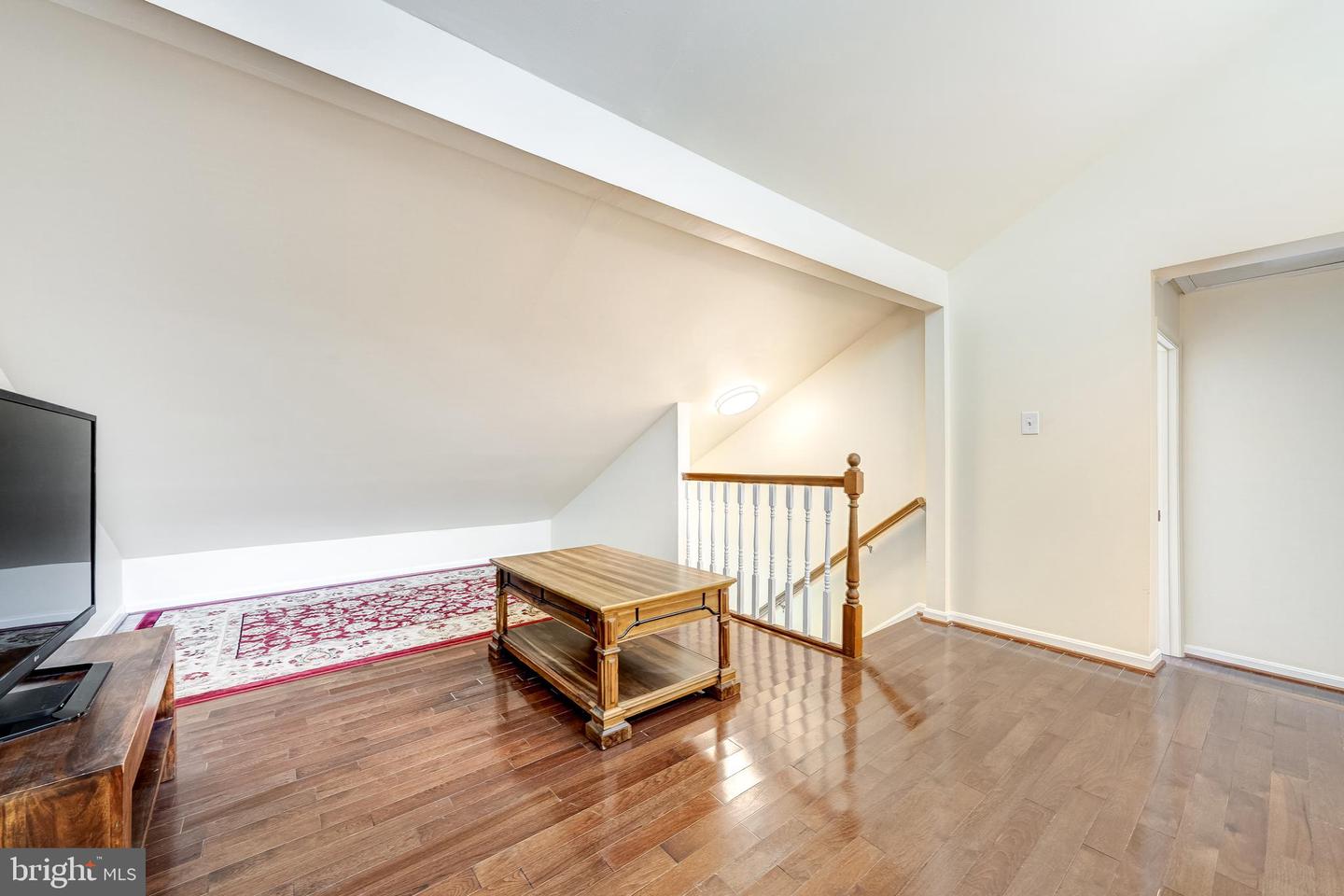 2231 WILLIAMS AVE, VIENNA, Virginia 22182, 5 Bedrooms Bedrooms, ,4 BathroomsBathrooms,Residential,For sale,2231 WILLIAMS AVE,VAFX2233656 MLS # VAFX2233656