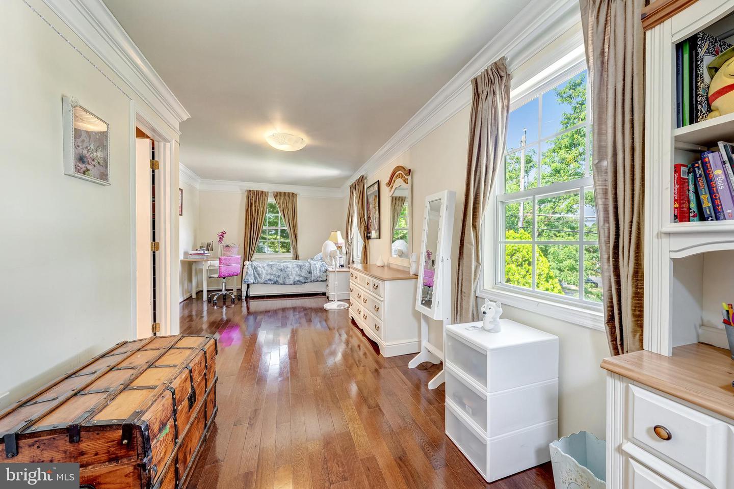 2231 WILLIAMS AVE, VIENNA, Virginia 22182, 5 Bedrooms Bedrooms, ,4 BathroomsBathrooms,Residential,For sale,2231 WILLIAMS AVE,VAFX2233656 MLS # VAFX2233656