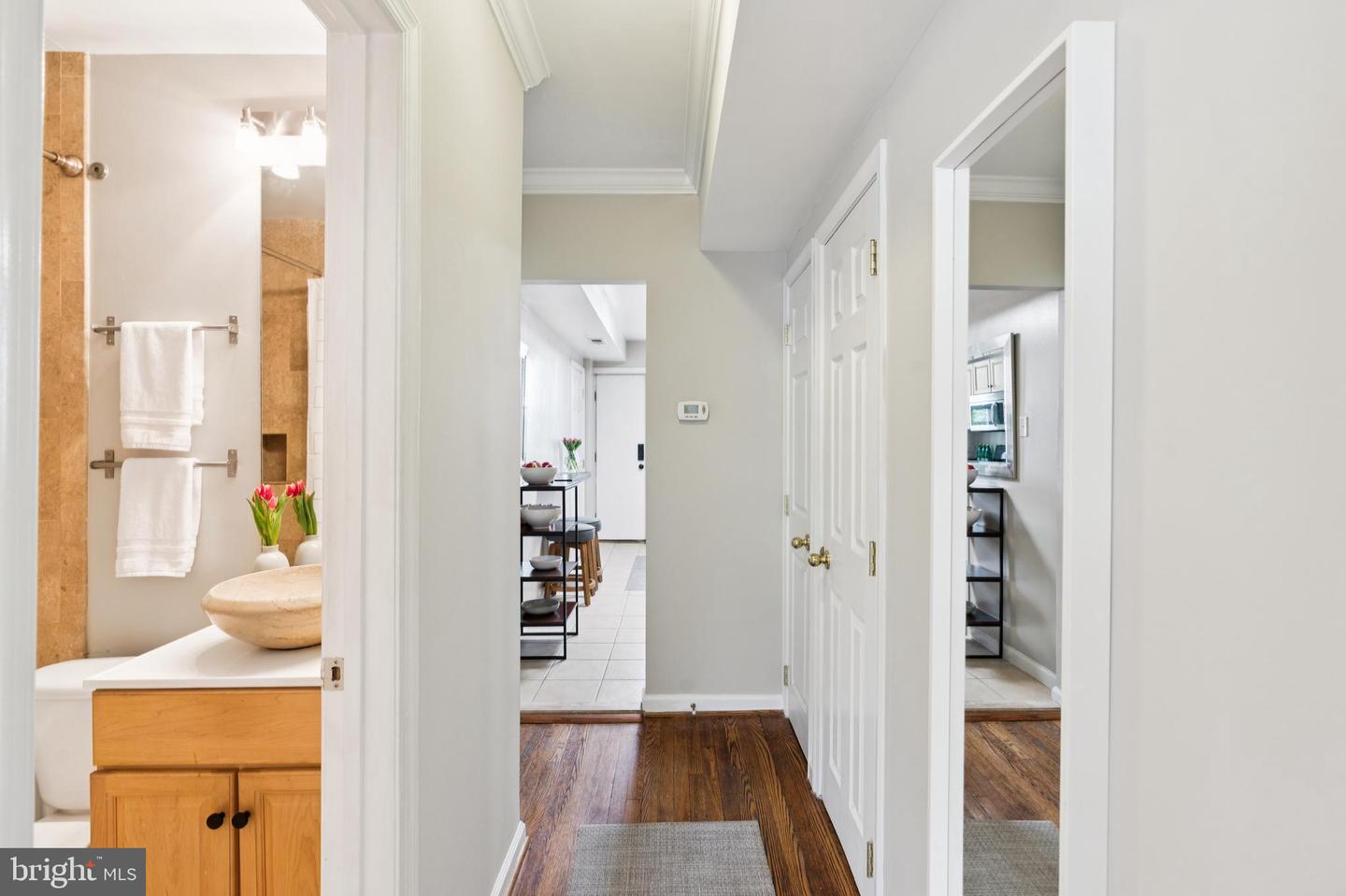401 DOUGLAS ST NE #B, WASHINGTON, District Of Columbia 20017, 1 Bedroom Bedrooms, 4 Rooms Rooms,1 BathroomBathrooms,Residential,For sale,401 DOUGLAS ST NE #B,DCDC2195568 MLS # DCDC2195568