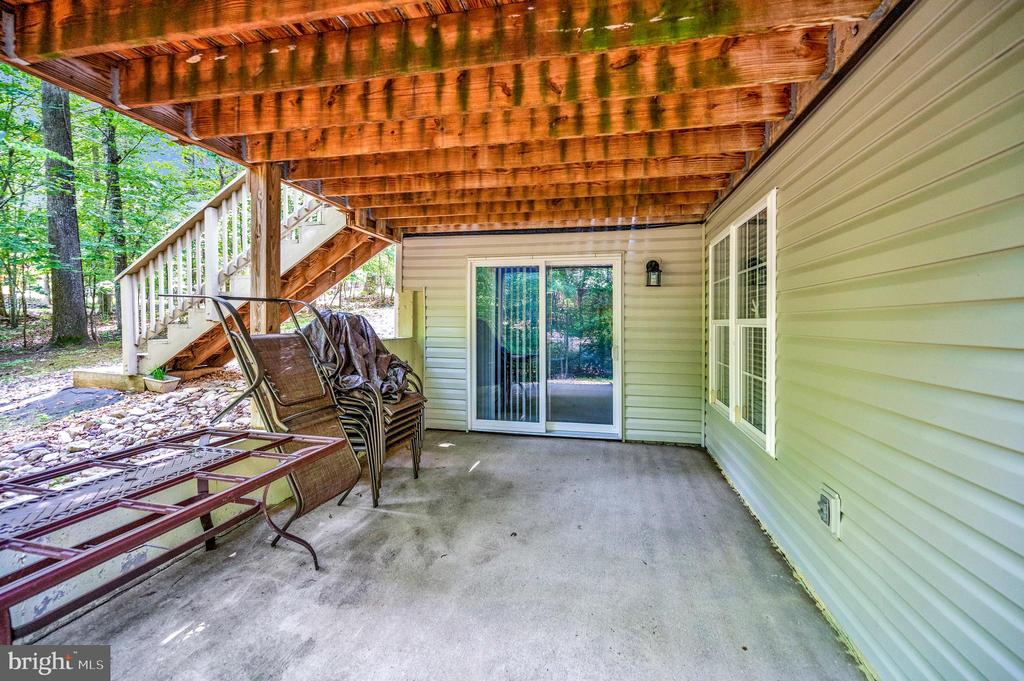 142 LARKSPUR LN, LOCUST GROVE, Virginia 22508, 4 Bedrooms Bedrooms, ,3 BathroomsBathrooms,Residential,142 LARKSPUR LN,VAOR2010374 MLS # VAOR2010374