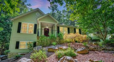 142 LARKSPUR LN, LOCUST GROVE, Virginia 22508, 4 Bedrooms Bedrooms, ,3 BathroomsBathrooms,Residential,142 LARKSPUR LN,VAOR2010374 MLS # VAOR2010374