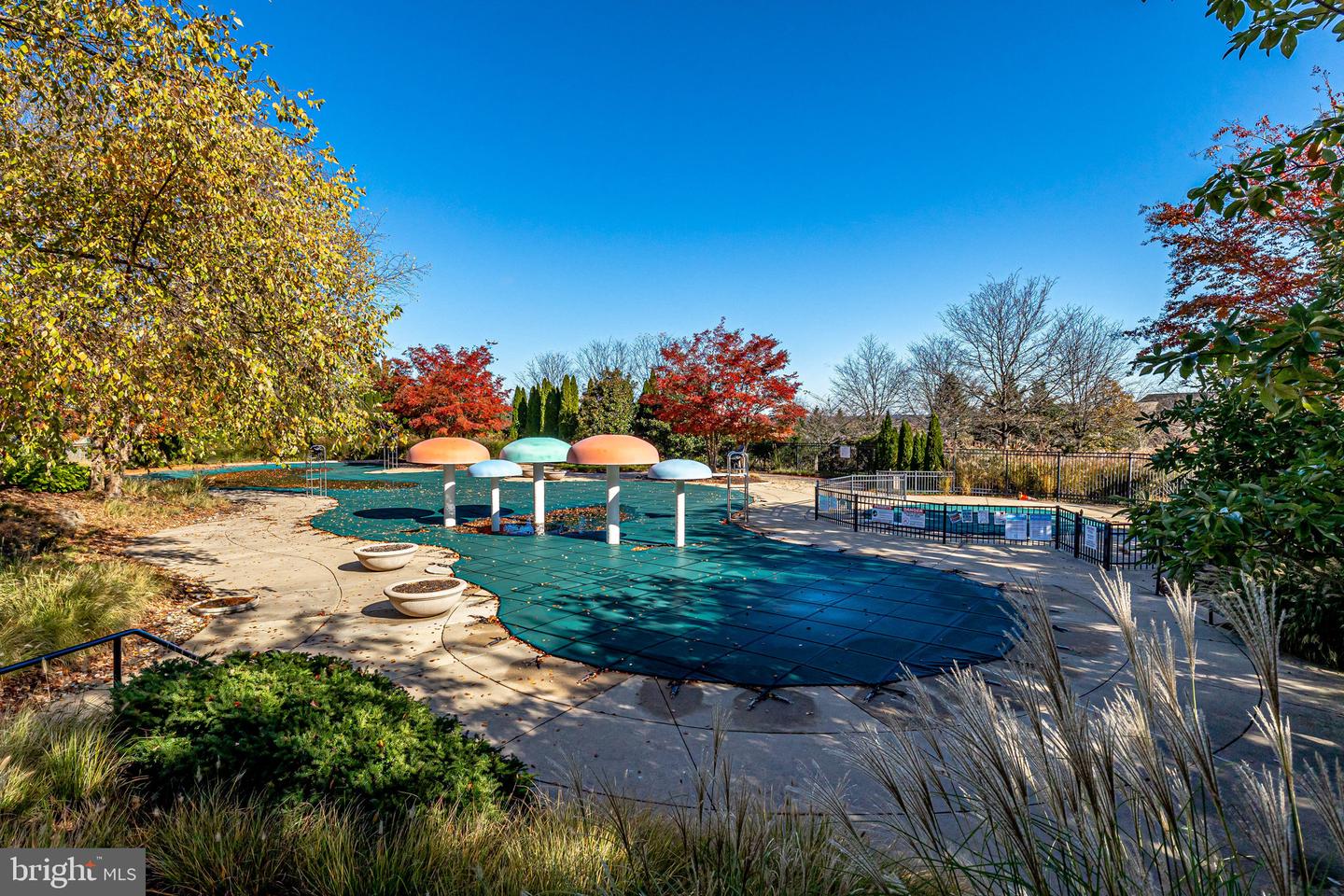 19086 PILEATED TER, LEESBURG, Virginia 20176, 3 Bedrooms Bedrooms, ,2 BathroomsBathrooms,Residential,For sale,19086 PILEATED TER,VALO2097318 MLS # VALO2097318