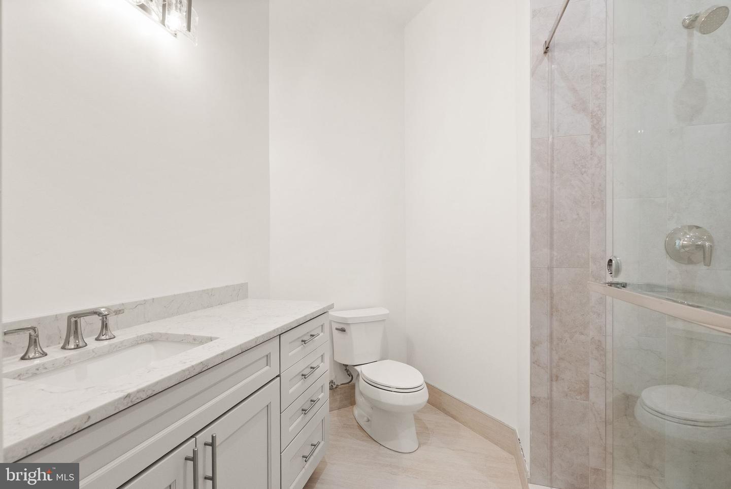 40925 ALYSHEBA DR, LEESBURG, Virginia 20176, 6 Bedrooms Bedrooms, ,8 BathroomsBathrooms,Residential,For sale,40925 ALYSHEBA DR,VALO2098364 MLS # VALO2098364