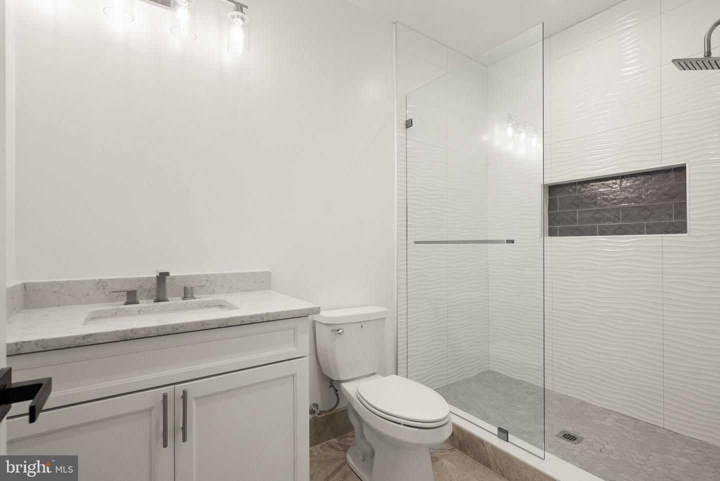 40925 ALYSHEBA DR, LEESBURG, Virginia 20176, 6 Bedrooms Bedrooms, ,8 BathroomsBathrooms,Residential,For sale,40925 ALYSHEBA DR,VALO2098364 MLS # VALO2098364