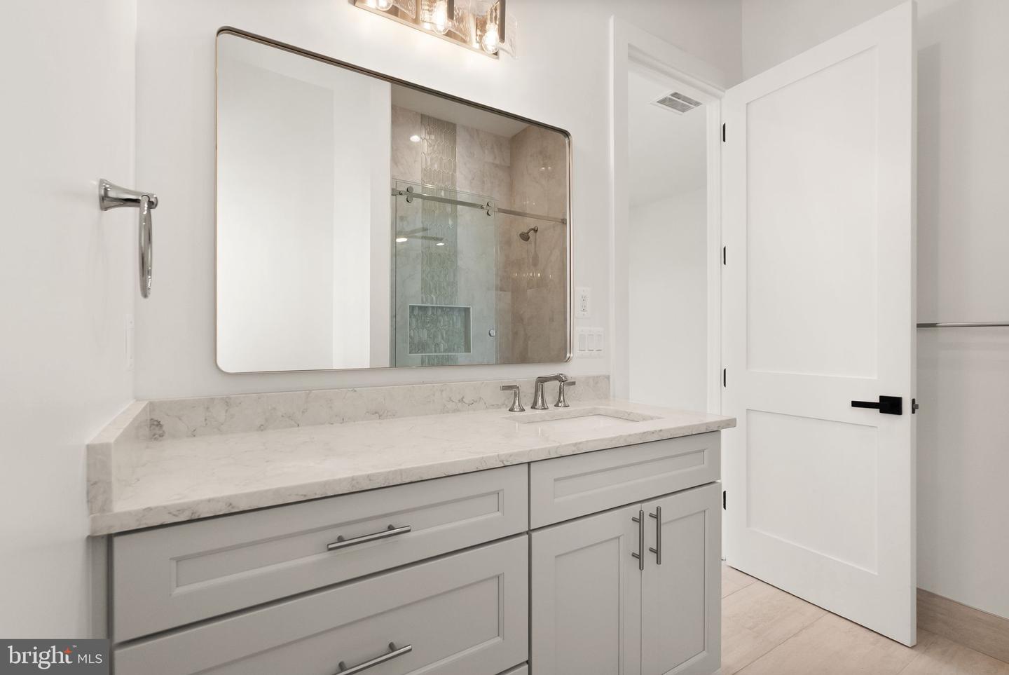 40925 ALYSHEBA DR, LEESBURG, Virginia 20176, 6 Bedrooms Bedrooms, ,8 BathroomsBathrooms,Residential,For sale,40925 ALYSHEBA DR,VALO2098364 MLS # VALO2098364