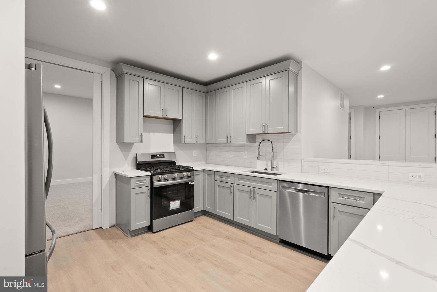 40925 ALYSHEBA DR, LEESBURG, Virginia 20176, 6 Bedrooms Bedrooms, ,8 BathroomsBathrooms,Residential,For sale,40925 ALYSHEBA DR,VALO2098364 MLS # VALO2098364