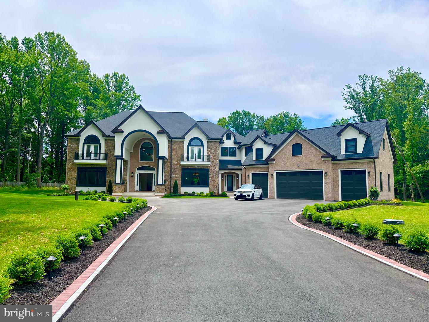 40925 ALYSHEBA DR, LEESBURG, Virginia 20176, 6 Bedrooms Bedrooms, ,8 BathroomsBathrooms,Residential,For sale,40925 ALYSHEBA DR,VALO2098364 MLS # VALO2098364