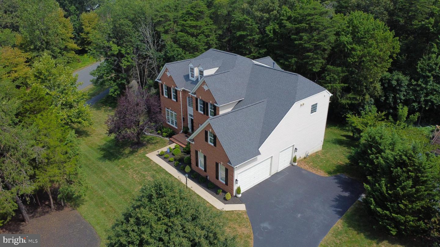 42346 PONDEROSA DR, CHANTILLY, Virginia 20152, 5 Bedrooms Bedrooms, ,4 BathroomsBathrooms,Residential,For sale,42346 PONDEROSA DR,VALO2099316 MLS # VALO2099316