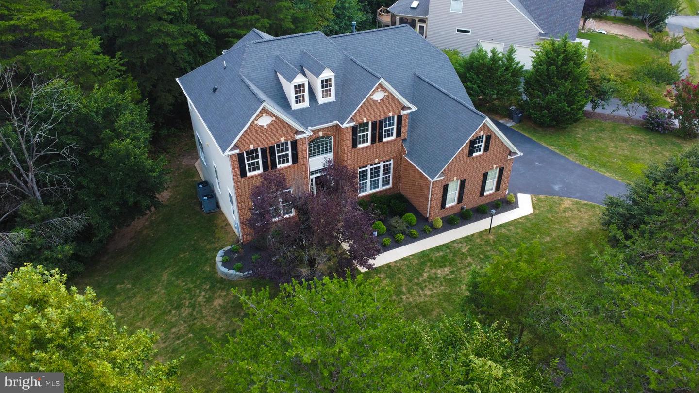 42346 PONDEROSA DR, CHANTILLY, Virginia 20152, 5 Bedrooms Bedrooms, ,4 BathroomsBathrooms,Residential,For sale,42346 PONDEROSA DR,VALO2099316 MLS # VALO2099316