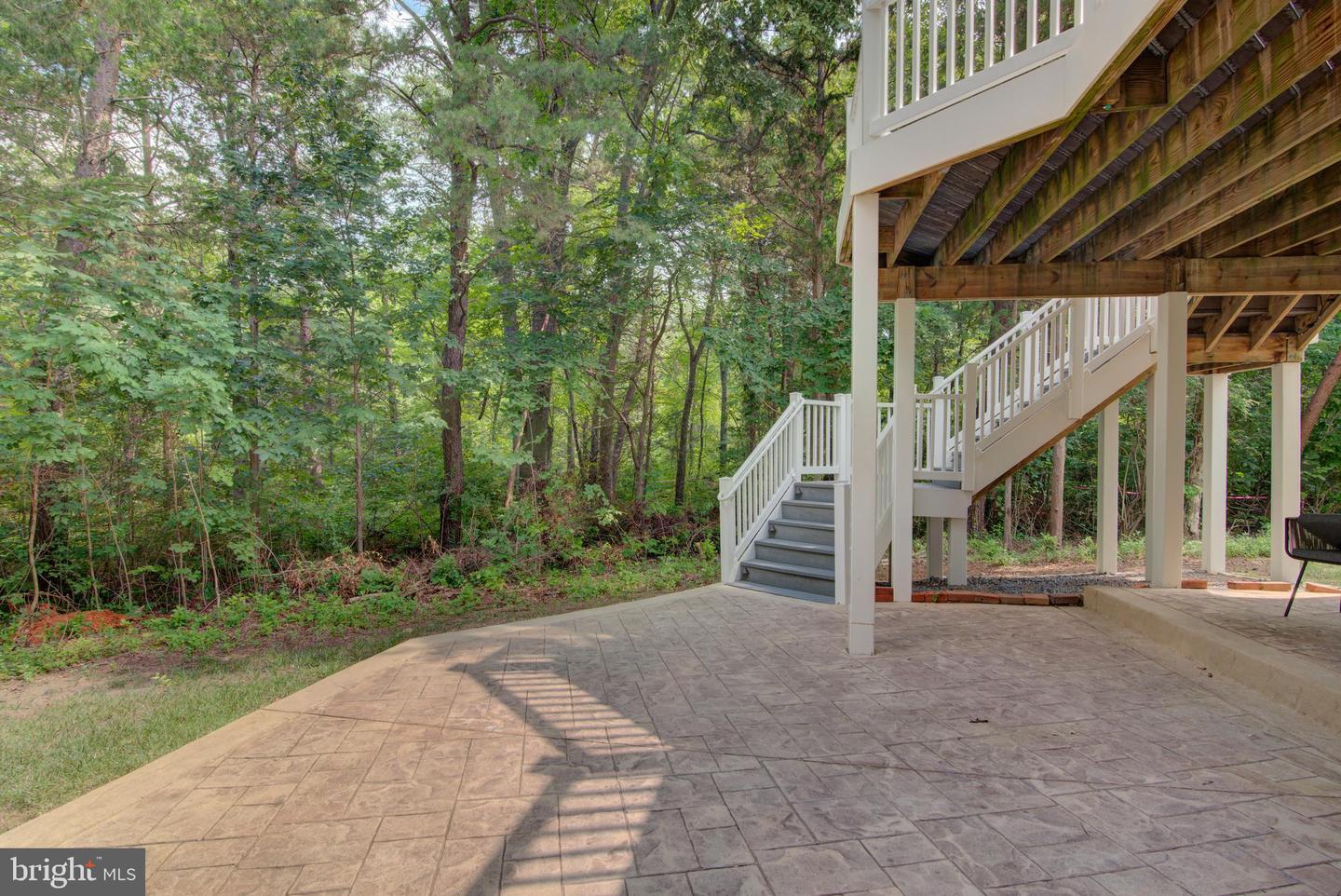 42346 PONDEROSA DR, CHANTILLY, Virginia 20152, 5 Bedrooms Bedrooms, ,4 BathroomsBathrooms,Residential,For sale,42346 PONDEROSA DR,VALO2099316 MLS # VALO2099316