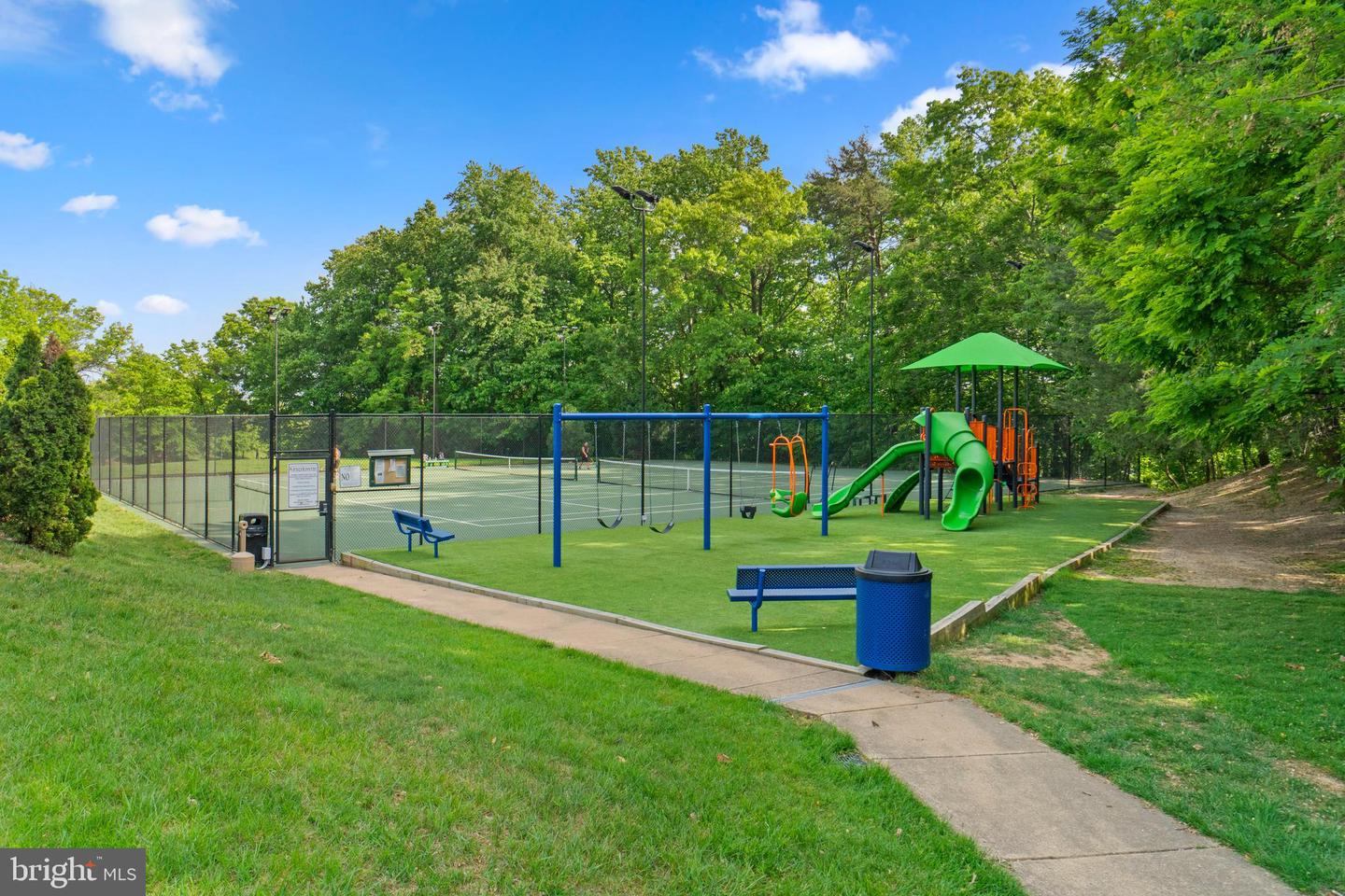 7720 STONE WHEAT CT, ALEXANDRIA, Virginia 22315, 5 Bedrooms Bedrooms, ,3 BathroomsBathrooms,Residential,For sale,7720 STONE WHEAT CT,VAFX2247104 MLS # VAFX2247104