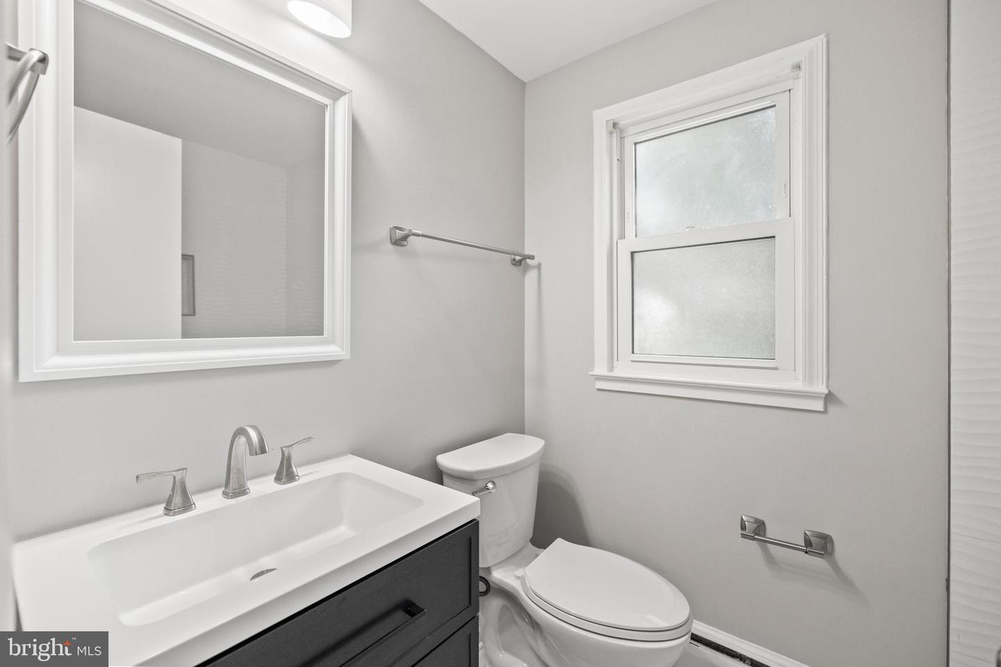 3811 FORESTDALE AVE, WOODBRIDGE, Virginia 22193, 4 Bedrooms Bedrooms, ,2 BathroomsBathrooms,Residential,For sale,3811 FORESTDALE AVE,VAPW2096996 MLS # VAPW2096996