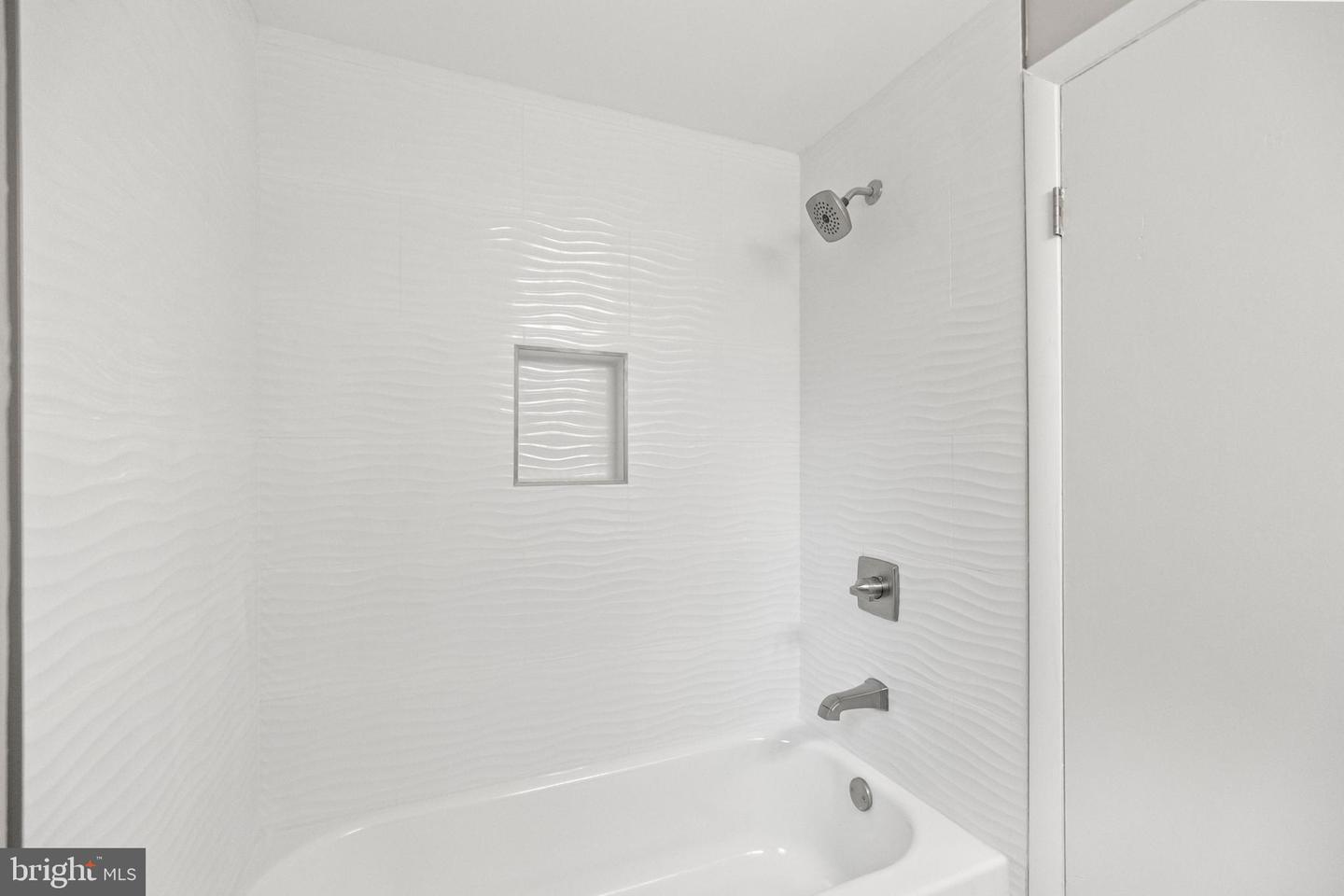 3811 FORESTDALE AVE, WOODBRIDGE, Virginia 22193, 4 Bedrooms Bedrooms, ,2 BathroomsBathrooms,Residential,For sale,3811 FORESTDALE AVE,VAPW2096996 MLS # VAPW2096996