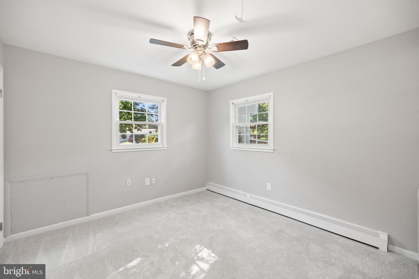 3811 FORESTDALE AVE, WOODBRIDGE, Virginia 22193, 4 Bedrooms Bedrooms, ,2 BathroomsBathrooms,Residential,For sale,3811 FORESTDALE AVE,VAPW2096996 MLS # VAPW2096996