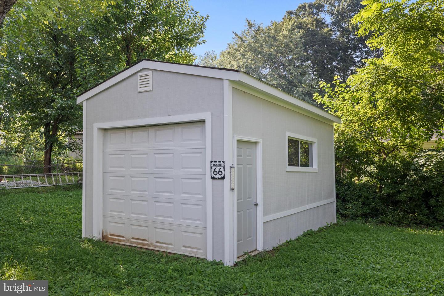 3811 FORESTDALE AVE, WOODBRIDGE, Virginia 22193, 4 Bedrooms Bedrooms, ,2 BathroomsBathrooms,Residential,For sale,3811 FORESTDALE AVE,VAPW2096996 MLS # VAPW2096996