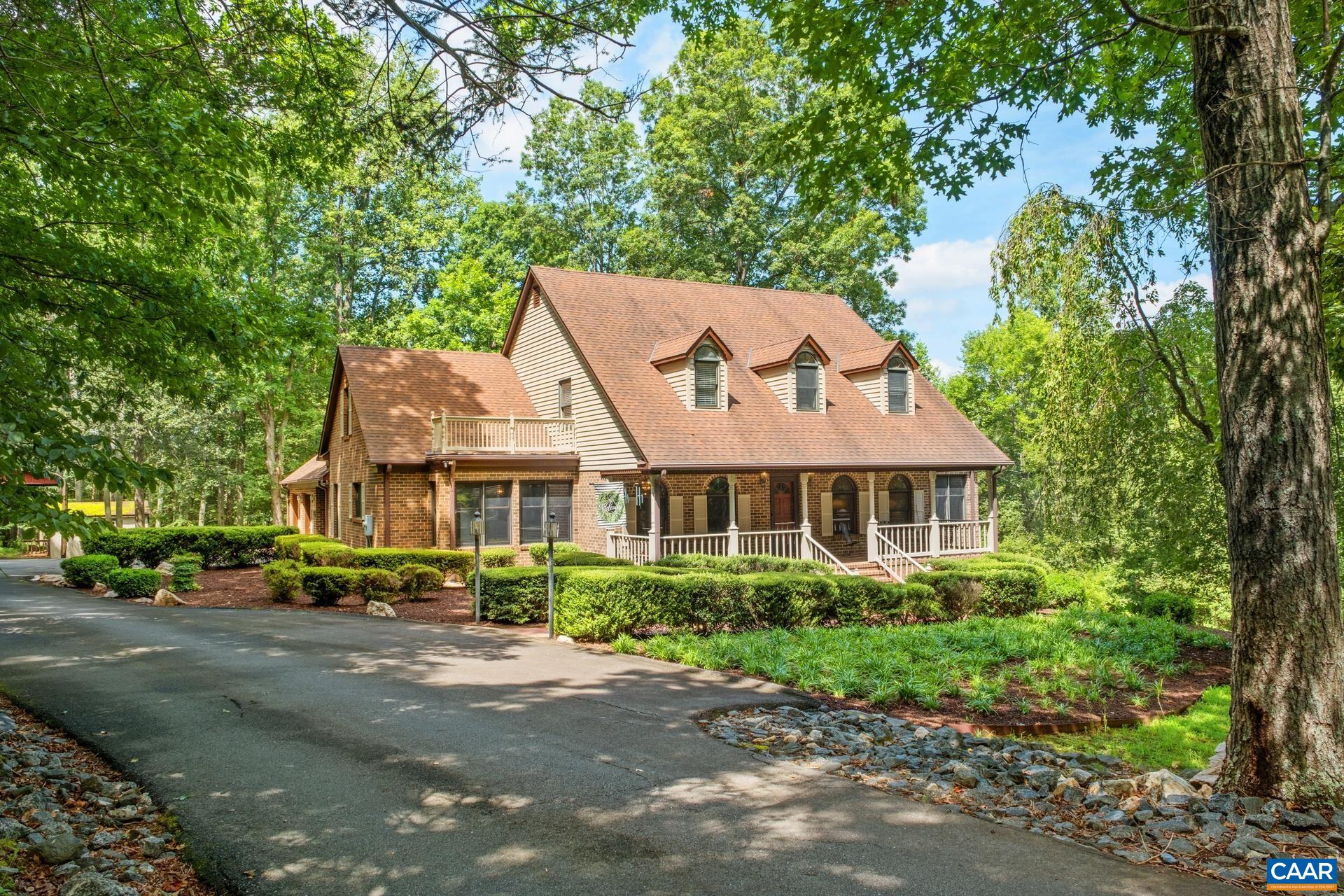82 BRIAR PATCH LN, STANARDSVILLE, Virginia 22973, 4 Bedrooms Bedrooms, ,4 BathroomsBathrooms,Residential,SPOTSWOOD MANOR,82 BRIAR PATCH LN,667345 MLS # 667345