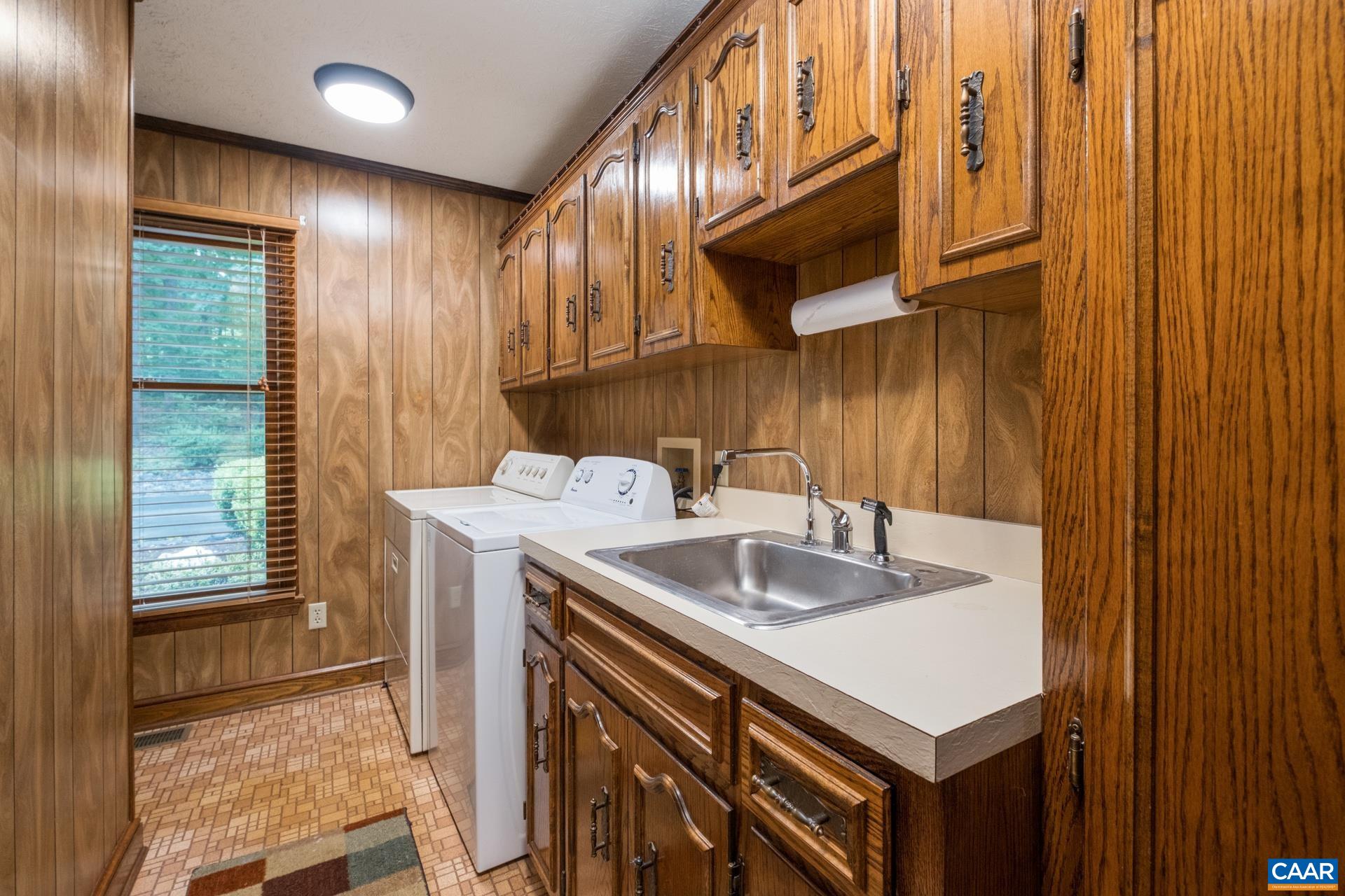 82 BRIAR PATCH LN, STANARDSVILLE, Virginia 22973, 4 Bedrooms Bedrooms, ,4 BathroomsBathrooms,Residential,SPOTSWOOD MANOR,82 BRIAR PATCH LN,667345 MLS # 667345