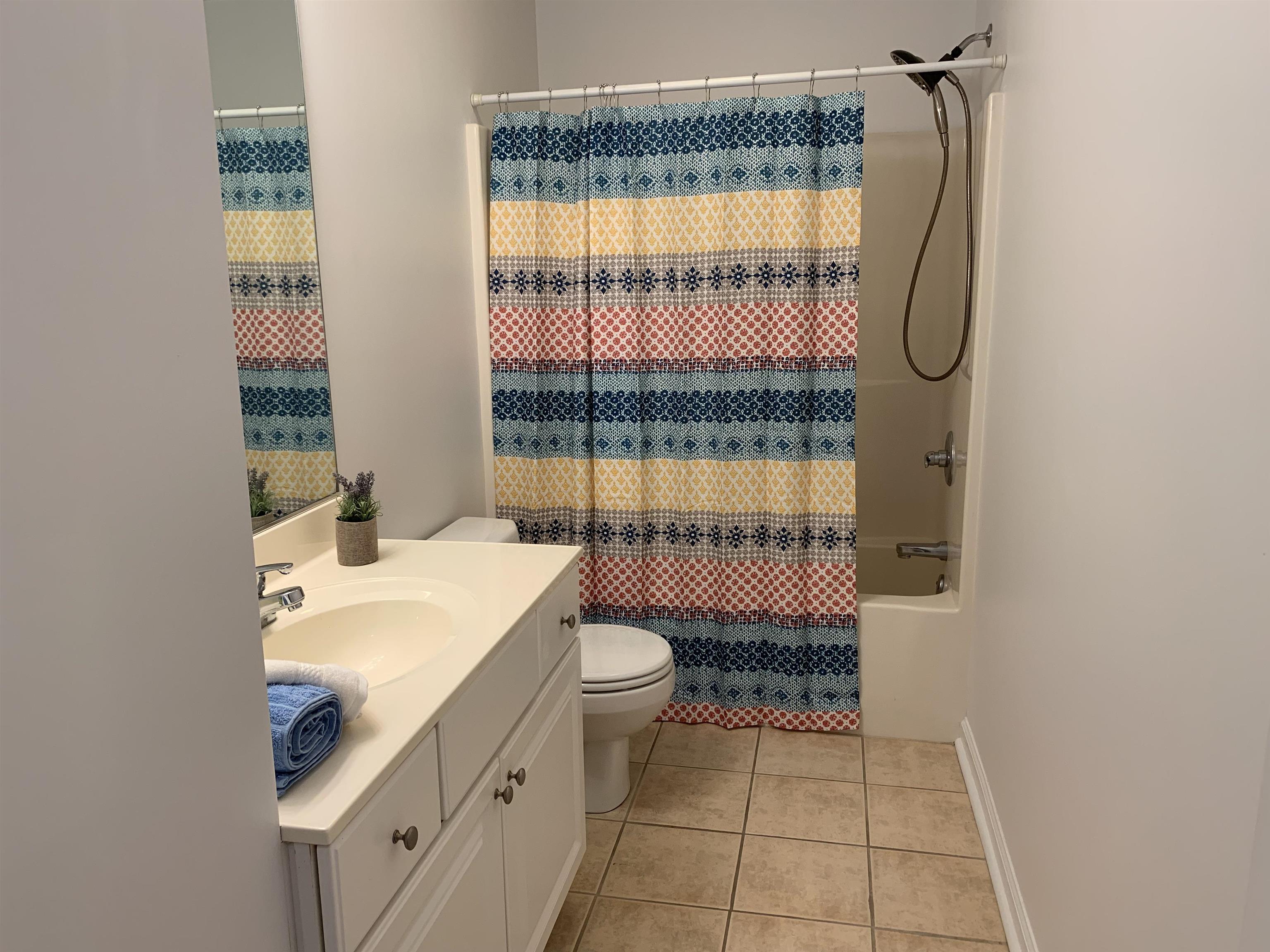 302 NORTH RIVER RD, BRIDGEWATER, Virginia 22812, 3 Bedrooms Bedrooms, ,2 BathroomsBathrooms,Residential,302 NORTH RIVER RD,667424 MLS # 667424