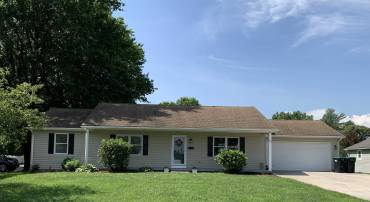 302 NORTH RIVER RD, BRIDGEWATER, Virginia 22812, 3 Bedrooms Bedrooms, ,2 BathroomsBathrooms,Residential,302 NORTH RIVER RD,667424 MLS # 667424