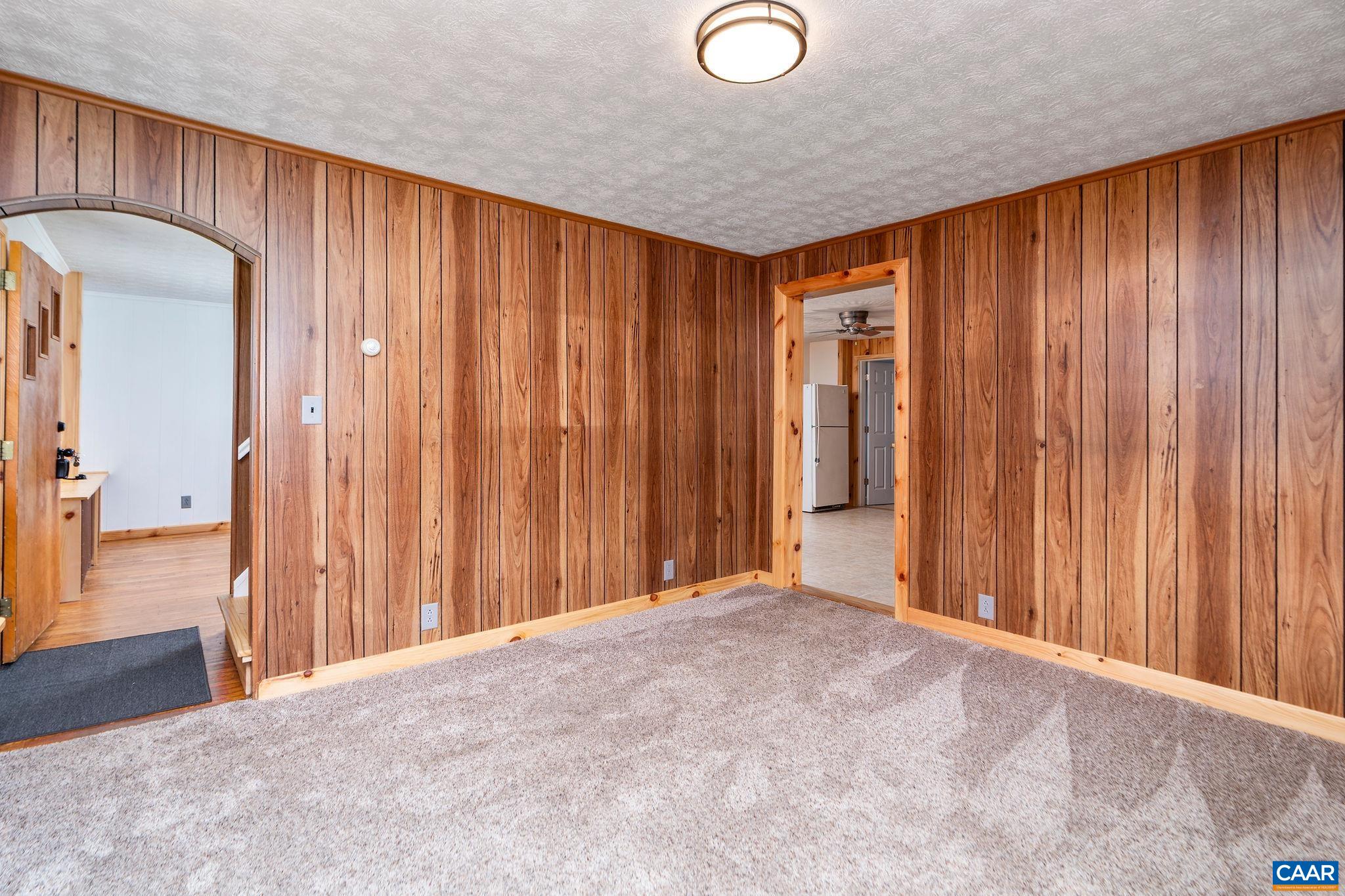 816 NEWTOWN RD, ELKTON, Virginia 22973, 3 Bedrooms Bedrooms, ,1 BathroomBathrooms,Residential,816 NEWTOWN RD,667426 MLS # 667426