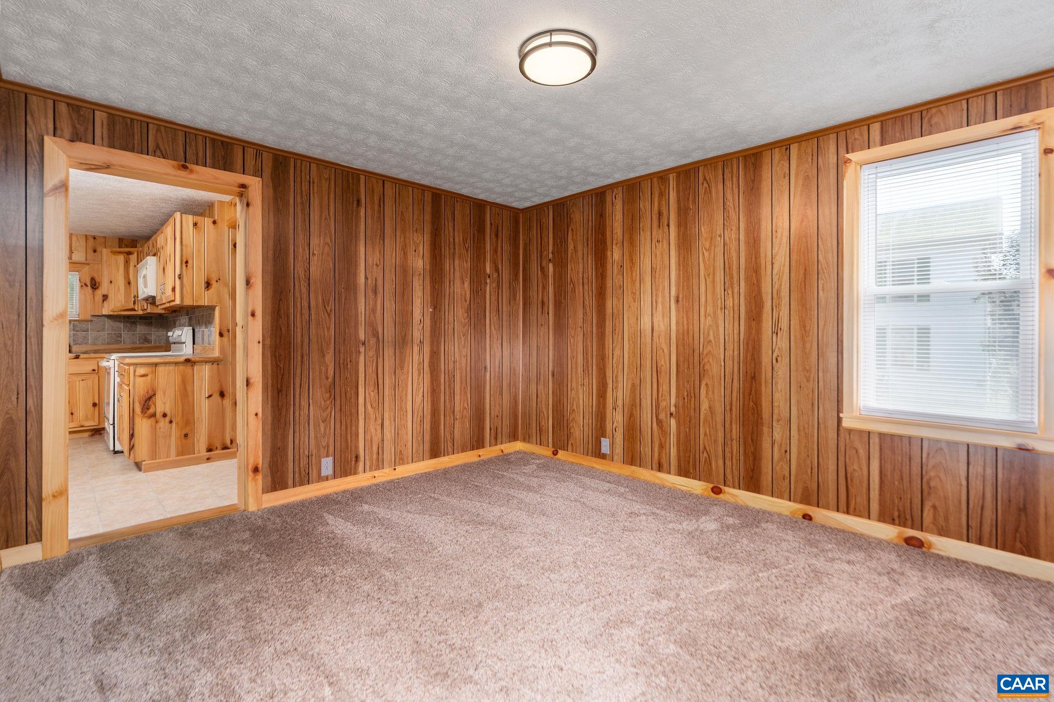 816 NEWTOWN RD, ELKTON, Virginia 22973, 3 Bedrooms Bedrooms, ,1 BathroomBathrooms,Residential,816 NEWTOWN RD,667426 MLS # 667426