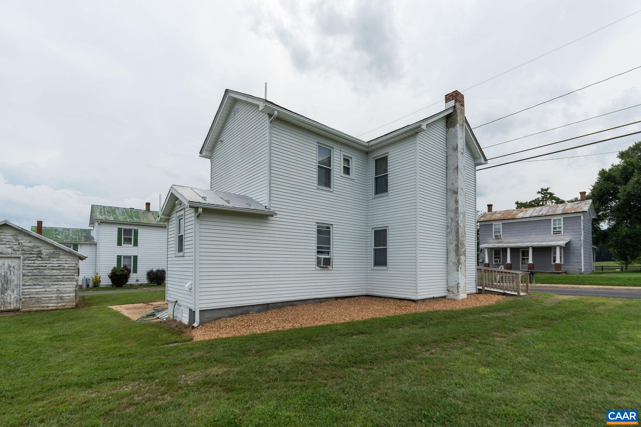 816 NEWTOWN RD, ELKTON, Virginia 22973, 3 Bedrooms Bedrooms, ,1 BathroomBathrooms,Residential,816 NEWTOWN RD,667426 MLS # 667426