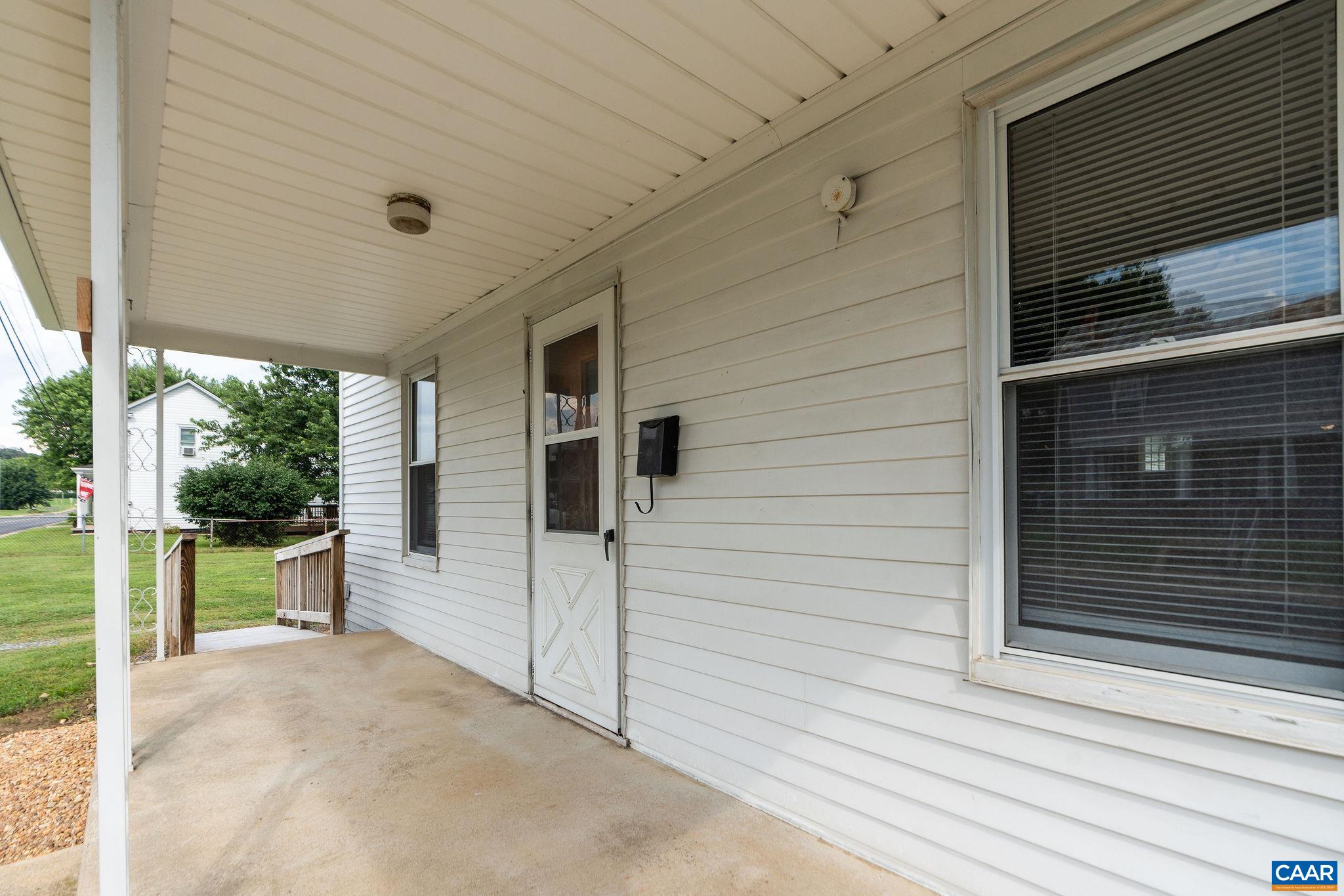 816 NEWTOWN RD, ELKTON, Virginia 22973, 3 Bedrooms Bedrooms, ,1 BathroomBathrooms,Residential,816 NEWTOWN RD,667426 MLS # 667426