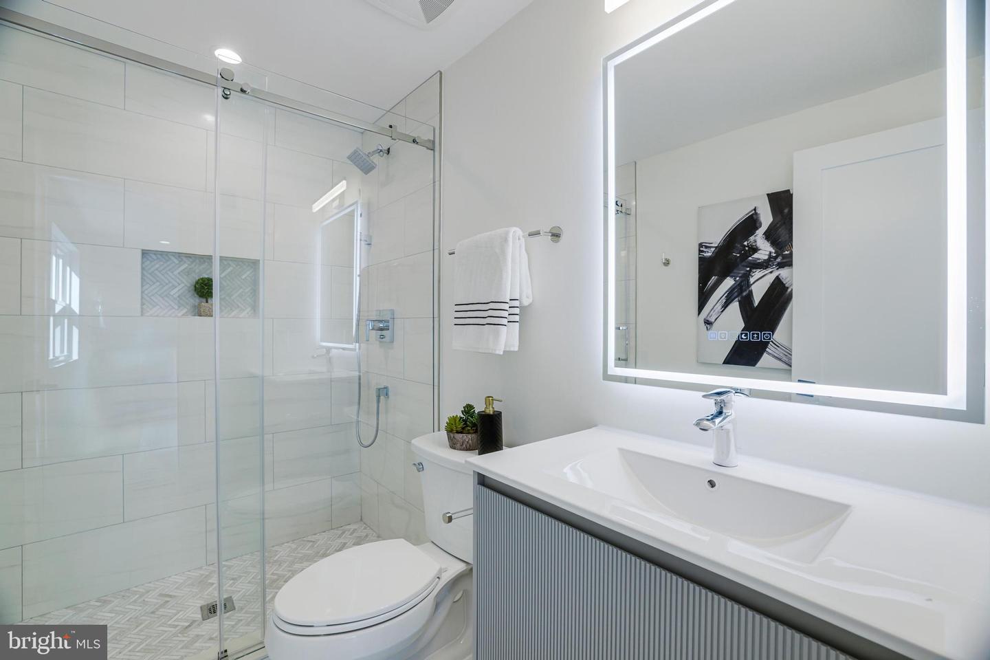 1205 SHEPHERD ST NW, WASHINGTON, District Of Columbia 20011, 4 Bedrooms Bedrooms, ,4 BathroomsBathrooms,Residential,For sale,1205 SHEPHERD ST NW,DCDC2206630 MLS # DCDC2206630
