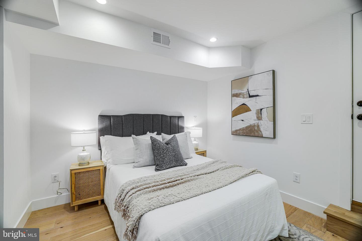 1205 SHEPHERD ST NW, WASHINGTON, District Of Columbia 20011, 4 Bedrooms Bedrooms, ,4 BathroomsBathrooms,Residential,For sale,1205 SHEPHERD ST NW,DCDC2206630 MLS # DCDC2206630