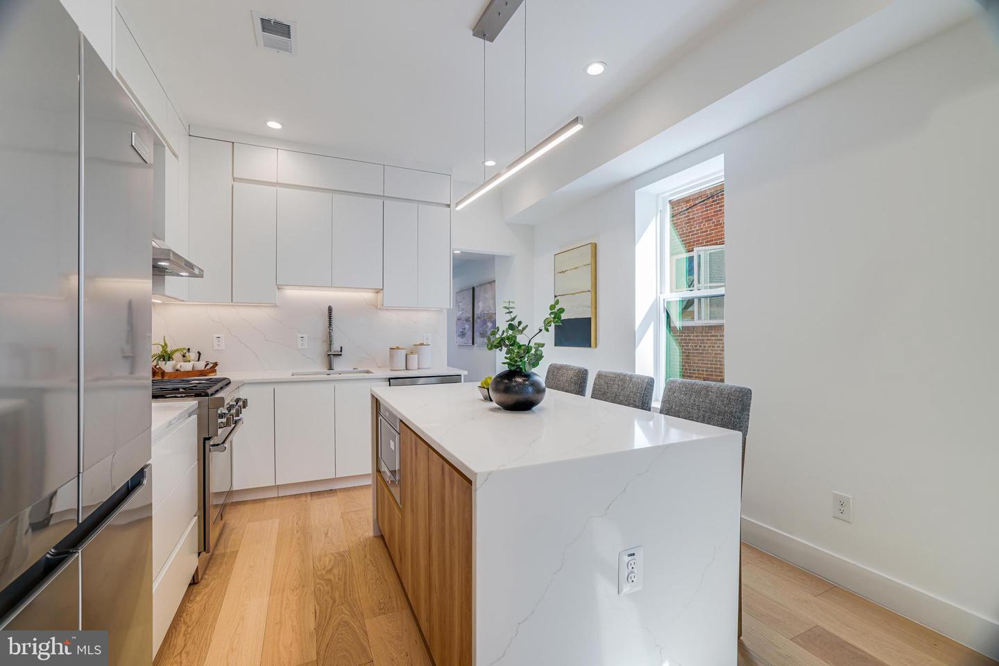 1205 SHEPHERD ST NW, WASHINGTON, District Of Columbia 20011, 4 Bedrooms Bedrooms, ,4 BathroomsBathrooms,Residential,For sale,1205 SHEPHERD ST NW,DCDC2206630 MLS # DCDC2206630