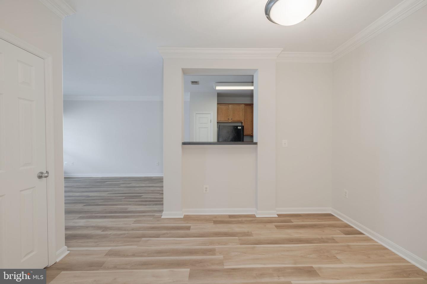 4850 EISENHOWER AVE #409, ALEXANDRIA, Virginia 22304, 2 Bedrooms Bedrooms, 3 Rooms Rooms,1 BathroomBathrooms,Residential,For sale,4850 EISENHOWER AVE #409,VAAX2046812 MLS # VAAX2046812