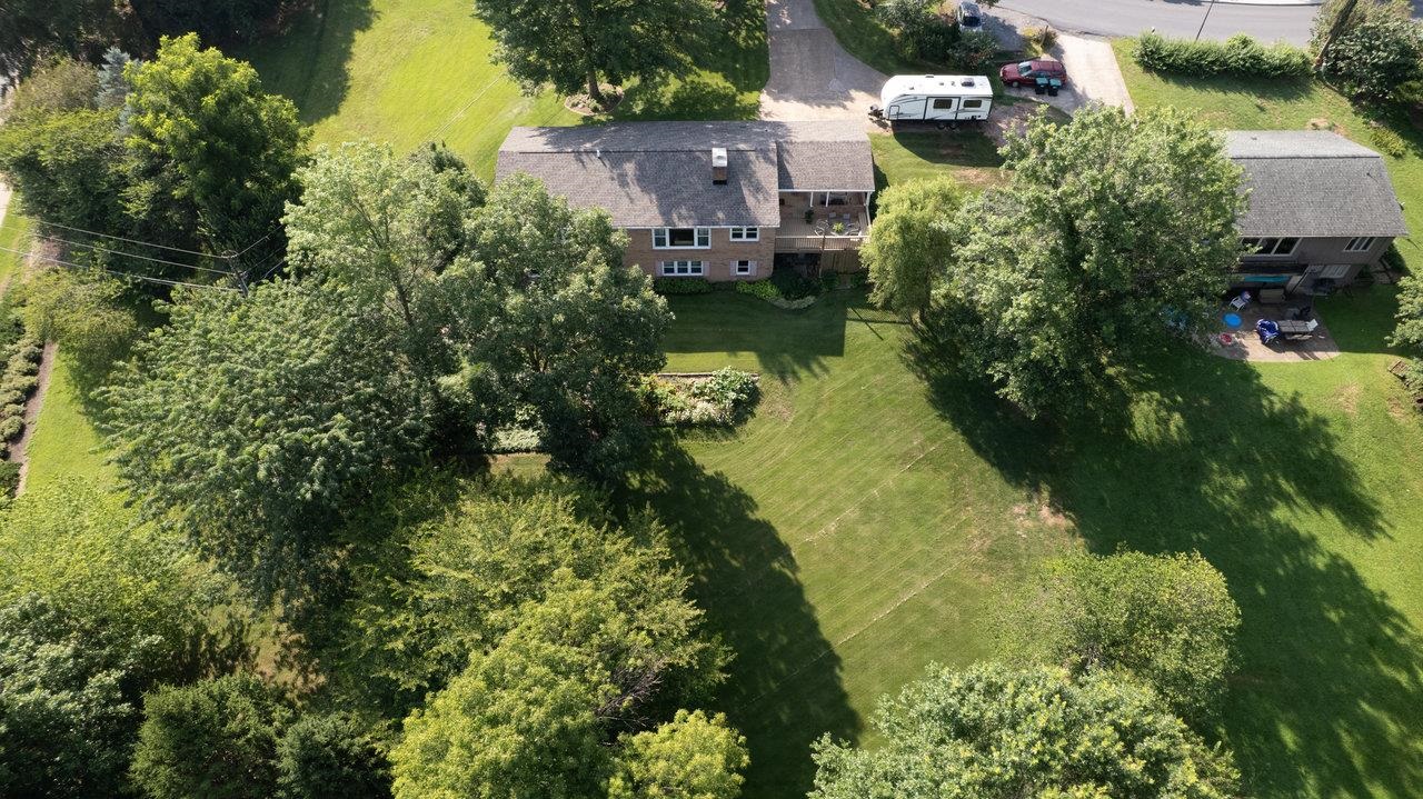 232 MOUNTAIN VIEW DR, BRIDGEWATER, Virginia 22812, 4 Bedrooms Bedrooms, ,3 BathroomsBathrooms,Residential,232 MOUNTAIN VIEW DR,667429 MLS # 667429