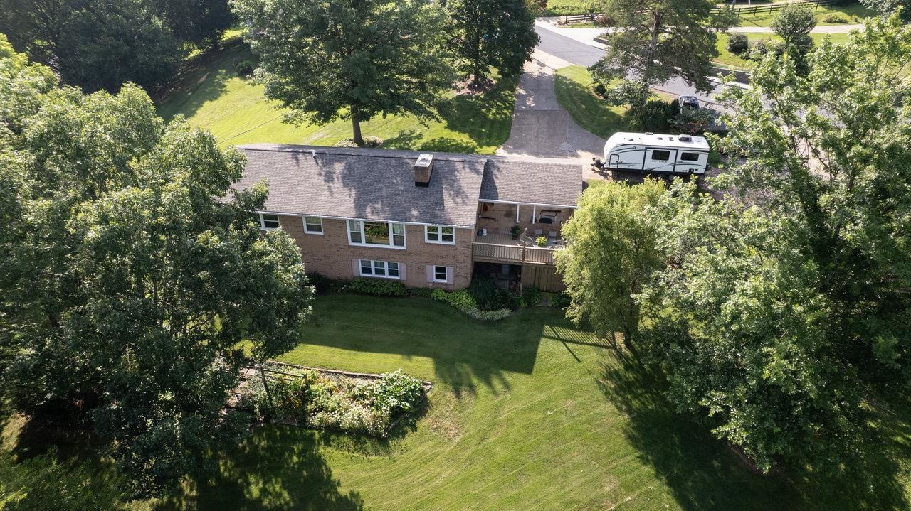 232 MOUNTAIN VIEW DR, BRIDGEWATER, Virginia 22812, 4 Bedrooms Bedrooms, ,3 BathroomsBathrooms,Residential,232 MOUNTAIN VIEW DR,667429 MLS # 667429