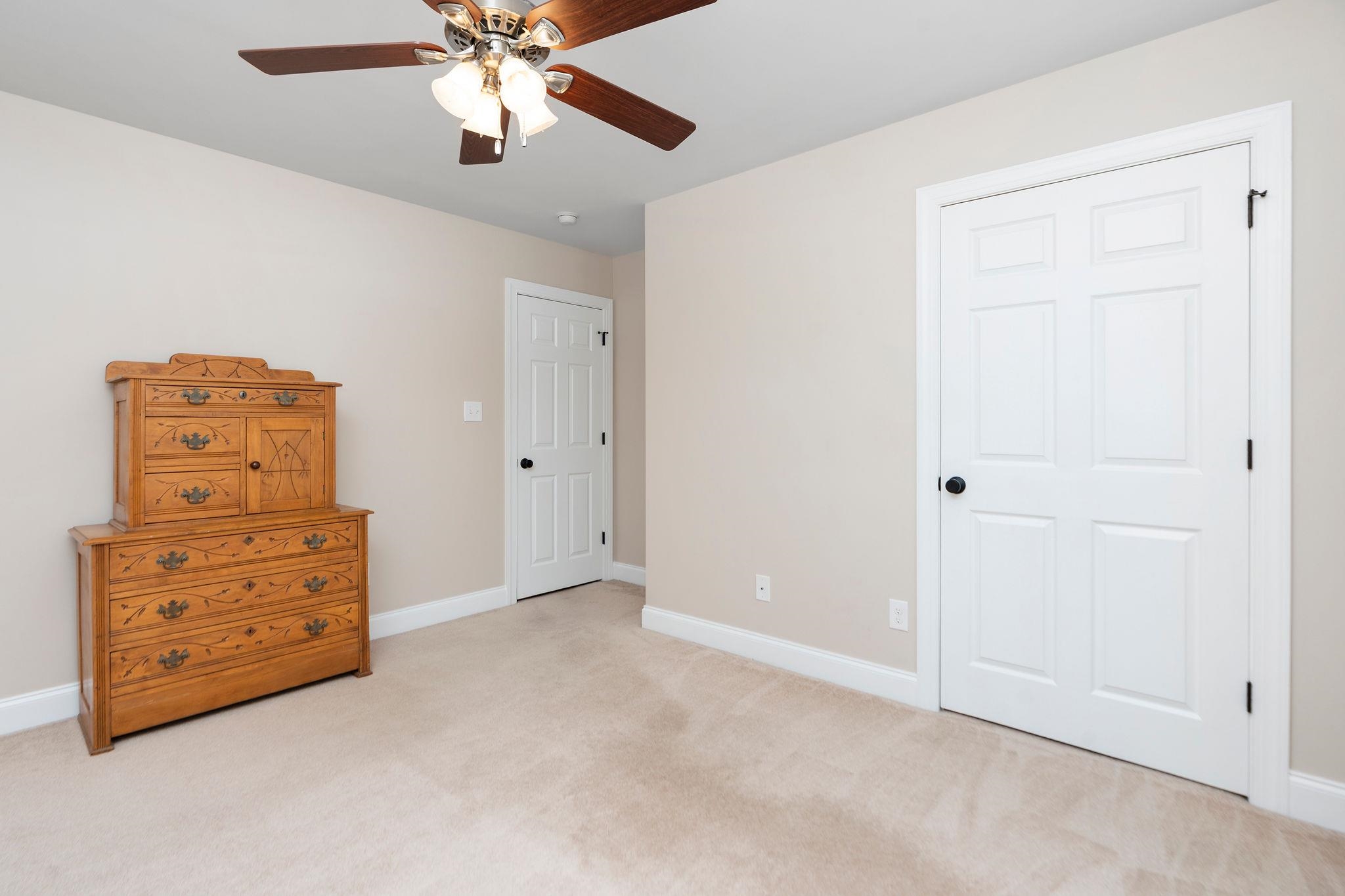 203 STONEWALL JACKSON BLVD, STAUNTON, Virginia 24401, 4 Bedrooms Bedrooms, ,2 BathroomsBathrooms,Residential,203 STONEWALL JACKSON BLVD,667437 MLS # 667437