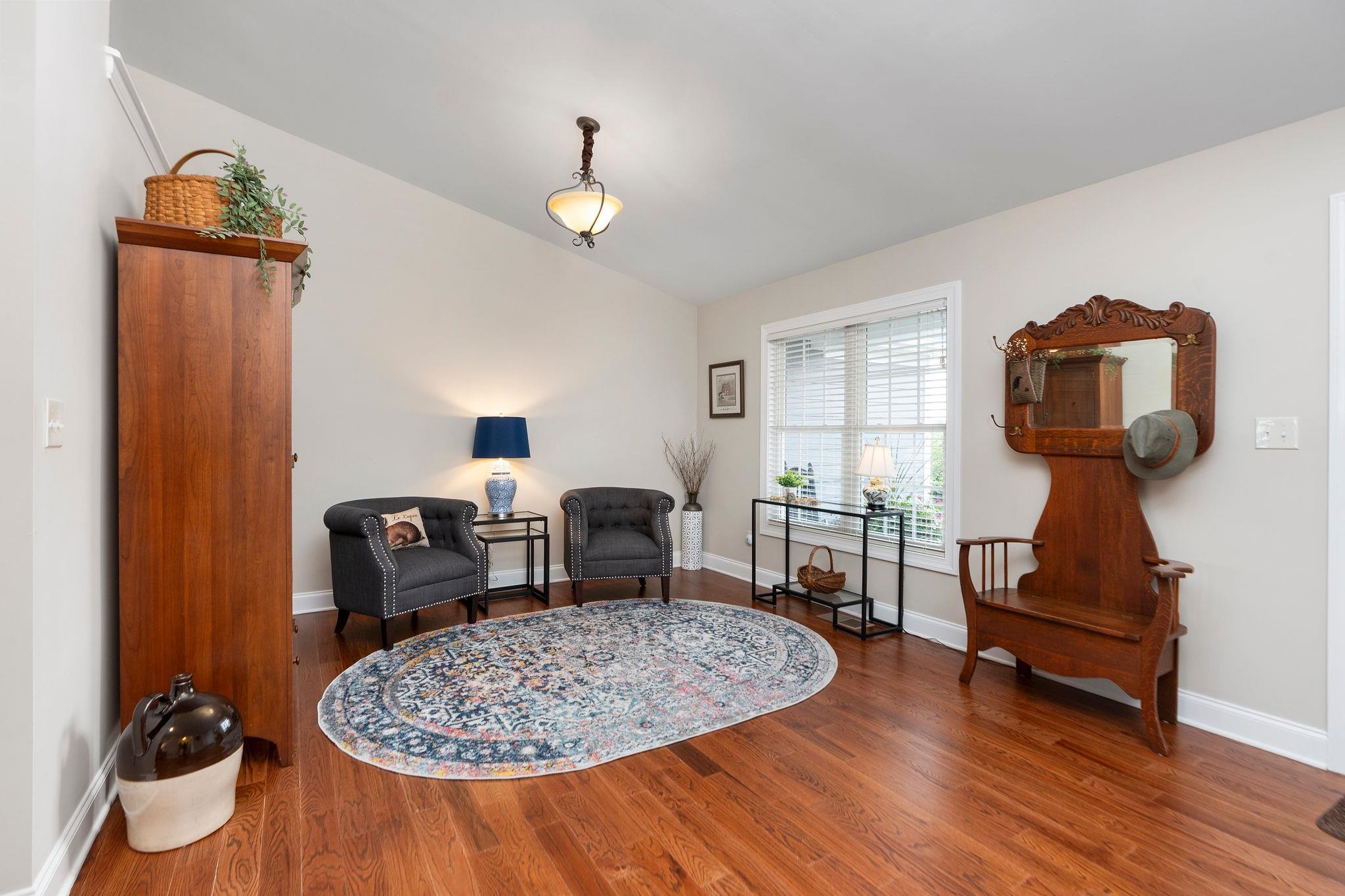 203 STONEWALL JACKSON BLVD, STAUNTON, Virginia 24401, 4 Bedrooms Bedrooms, ,2 BathroomsBathrooms,Residential,203 STONEWALL JACKSON BLVD,667437 MLS # 667437