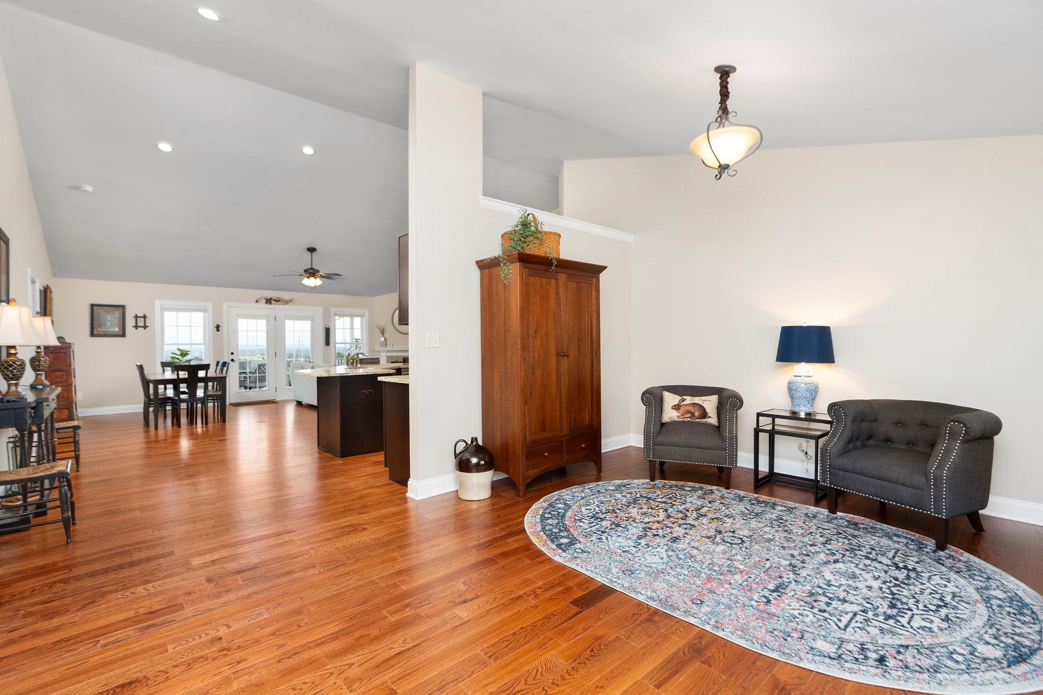 203 STONEWALL JACKSON BLVD, STAUNTON, Virginia 24401, 4 Bedrooms Bedrooms, ,2 BathroomsBathrooms,Residential,203 STONEWALL JACKSON BLVD,667437 MLS # 667437