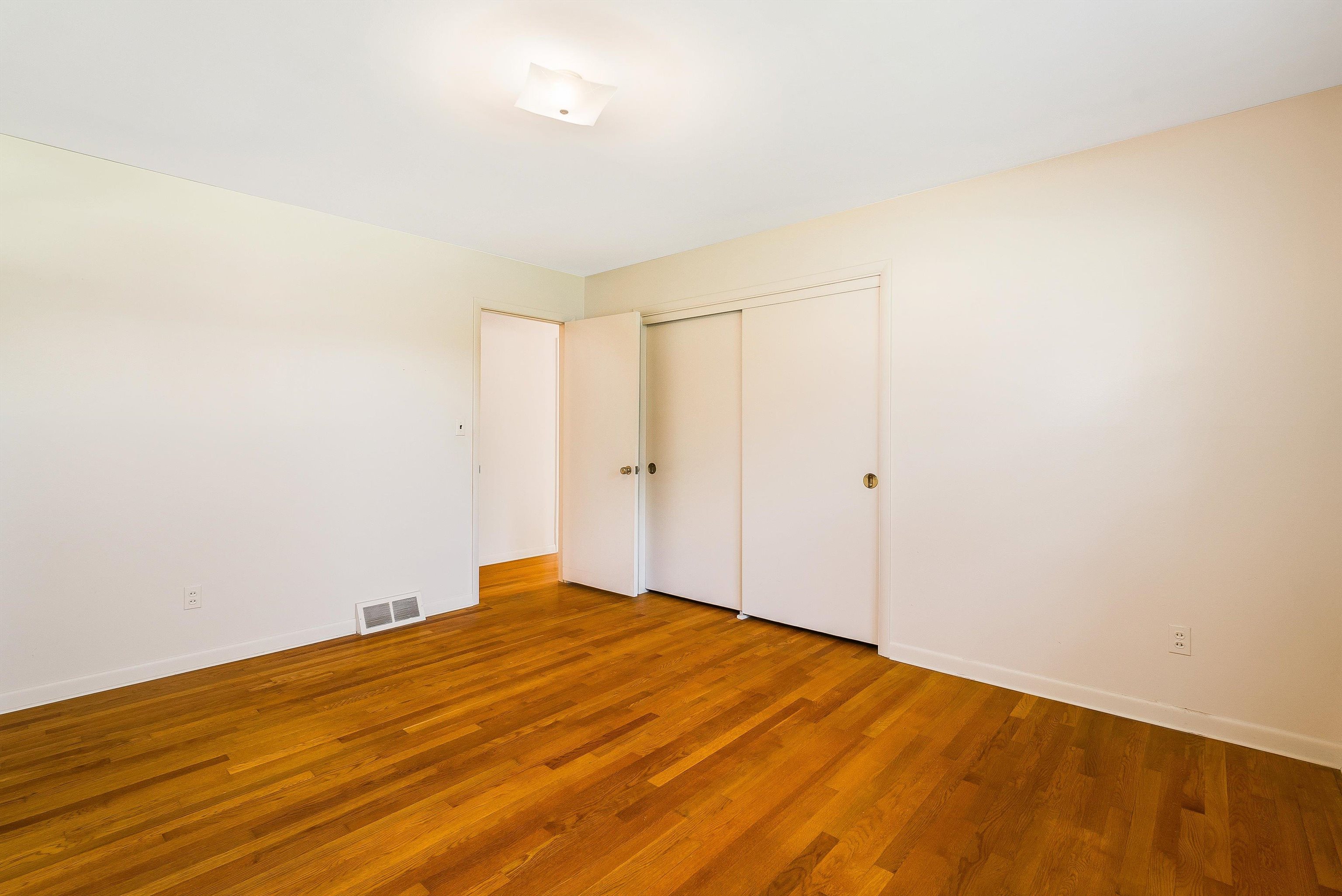 826 KENT RD, WAYNESBORO, Virginia 22980, 4 Bedrooms Bedrooms, ,2 BathroomsBathrooms,Residential,826 KENT RD,667440 MLS # 667440