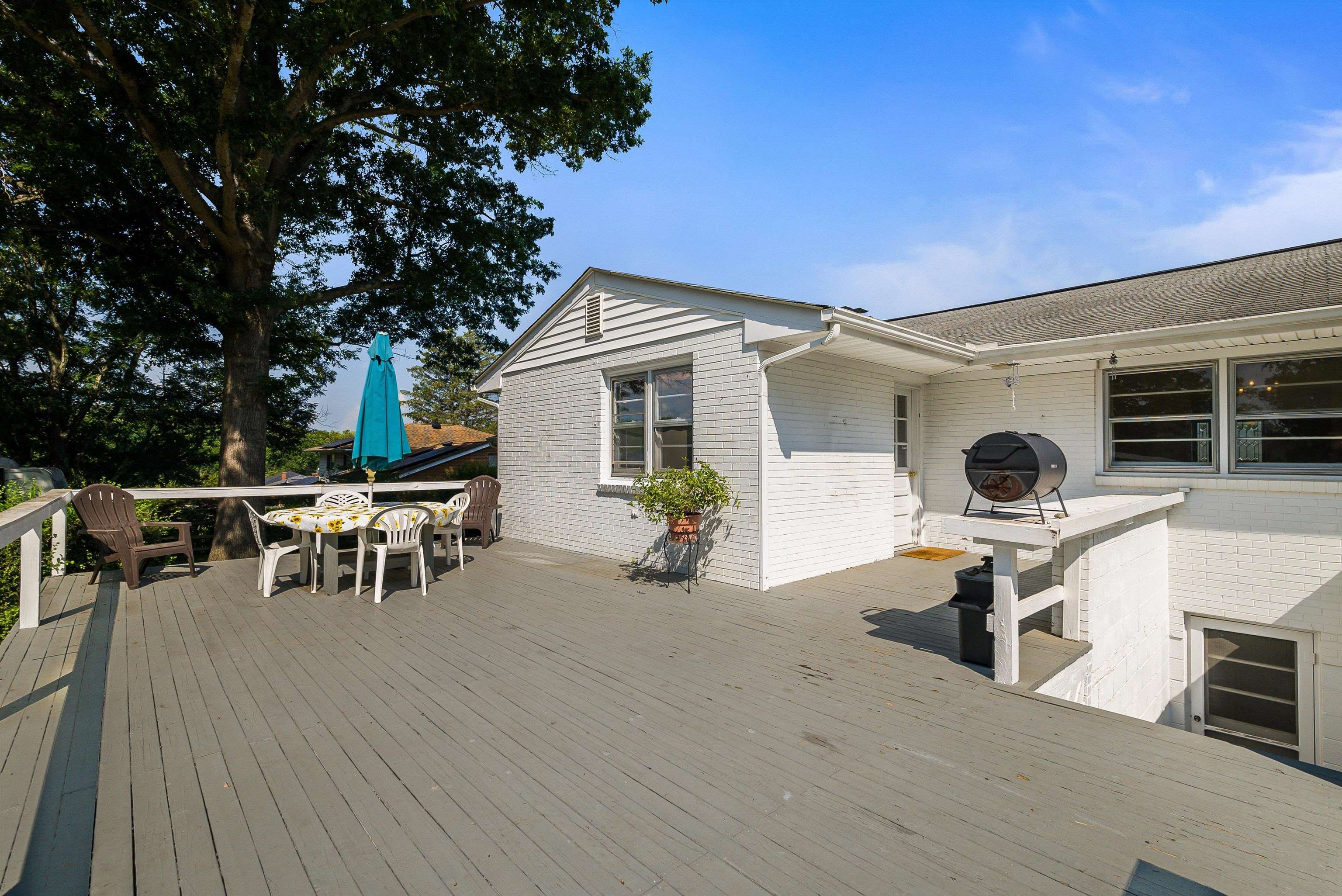 826 KENT RD, WAYNESBORO, Virginia 22980, 4 Bedrooms Bedrooms, ,2 BathroomsBathrooms,Residential,826 KENT RD,667440 MLS # 667440