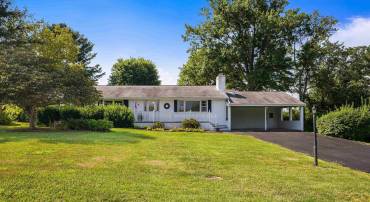 826 KENT RD, WAYNESBORO, Virginia 22980, 4 Bedrooms Bedrooms, ,2 BathroomsBathrooms,Residential,826 KENT RD,667440 MLS # 667440
