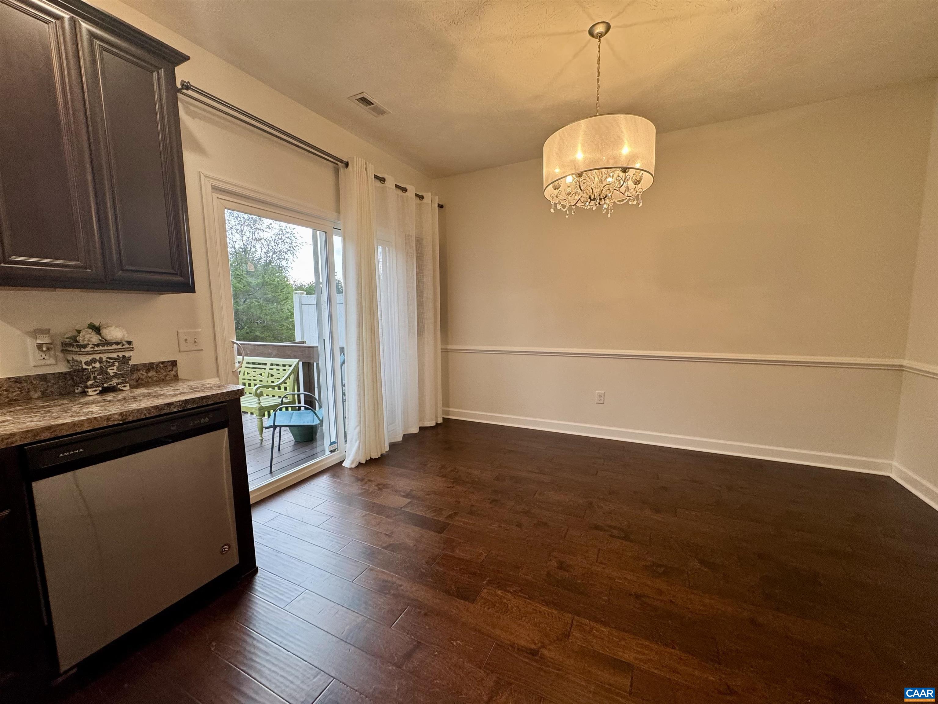 186 CEDAR POINT LN, ROCKINGHAM, Virginia 22802, 3 Bedrooms Bedrooms, ,2 BathroomsBathrooms,Residential,186 CEDAR POINT LN,667444 MLS # 667444