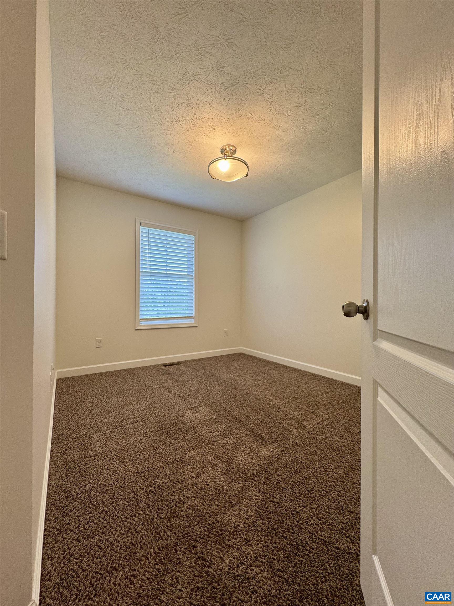186 CEDAR POINT LN, ROCKINGHAM, Virginia 22802, 3 Bedrooms Bedrooms, ,2 BathroomsBathrooms,Residential,186 CEDAR POINT LN,667444 MLS # 667444