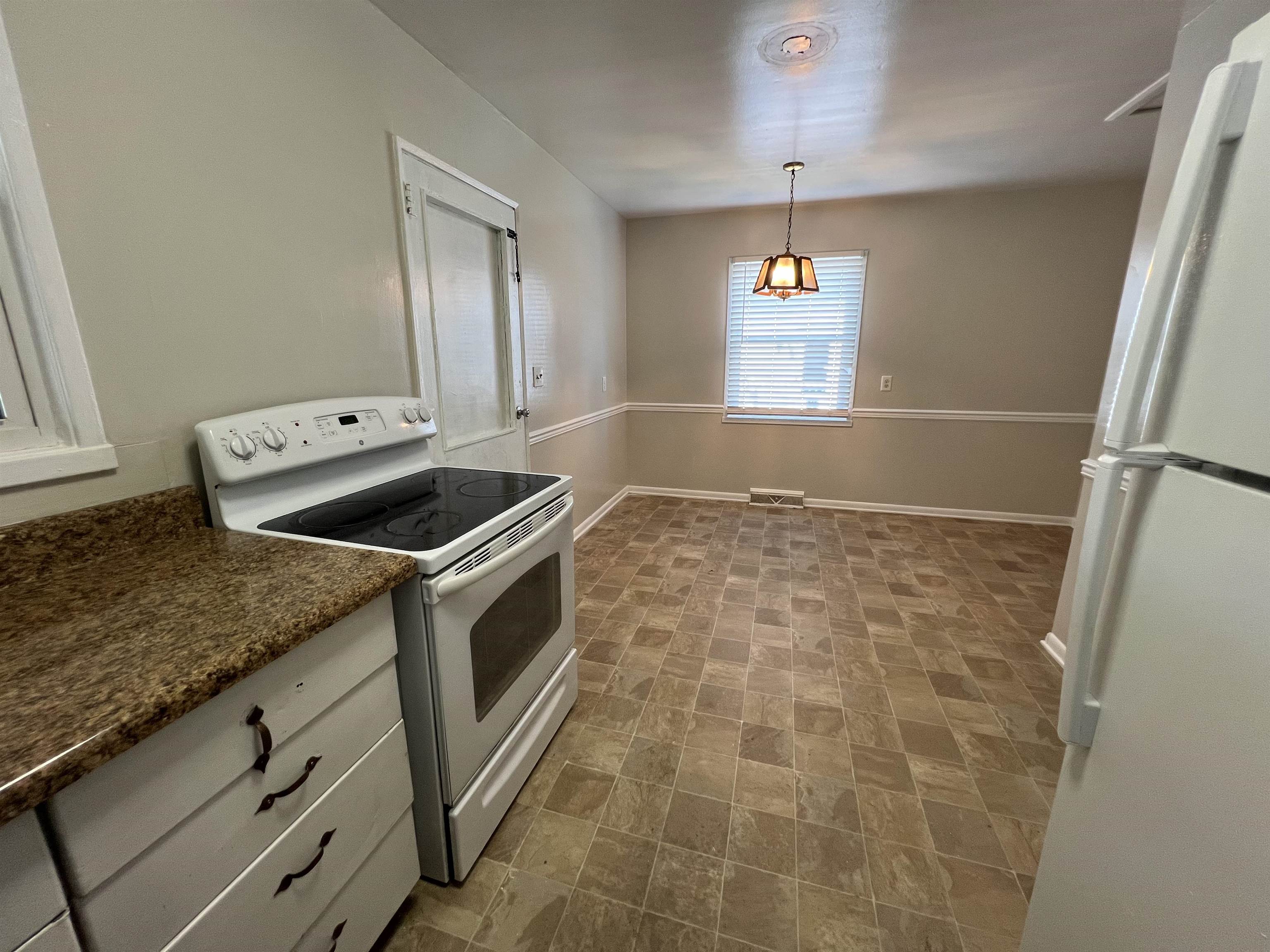 1600 MONROE ST, WAYNESBORO, Virginia 22980, 3 Bedrooms Bedrooms, ,1 BathroomBathrooms,Residential,1600 MONROE ST,667446 MLS # 667446