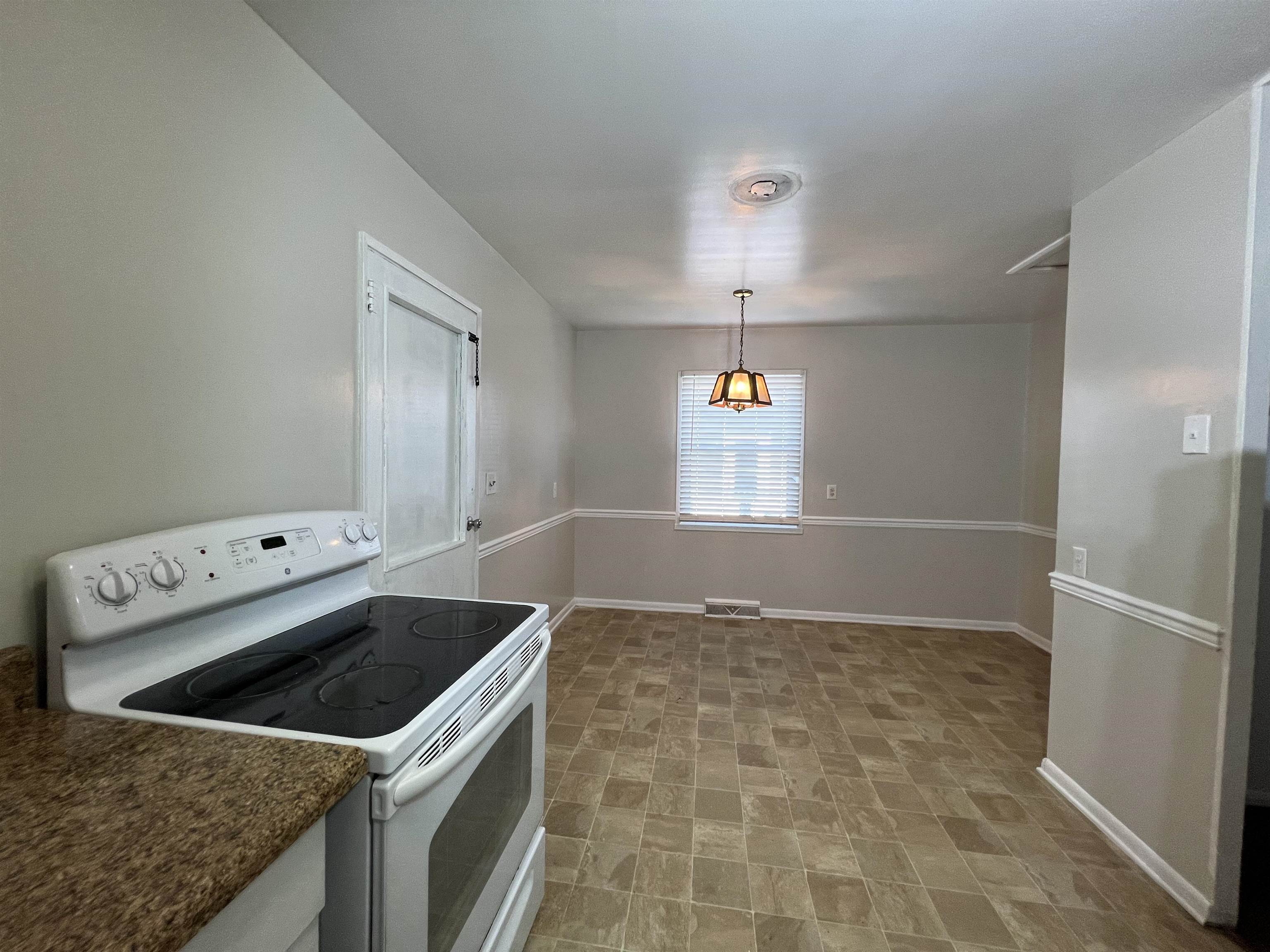 1600 MONROE ST, WAYNESBORO, Virginia 22980, 3 Bedrooms Bedrooms, ,1 BathroomBathrooms,Residential,1600 MONROE ST,667446 MLS # 667446