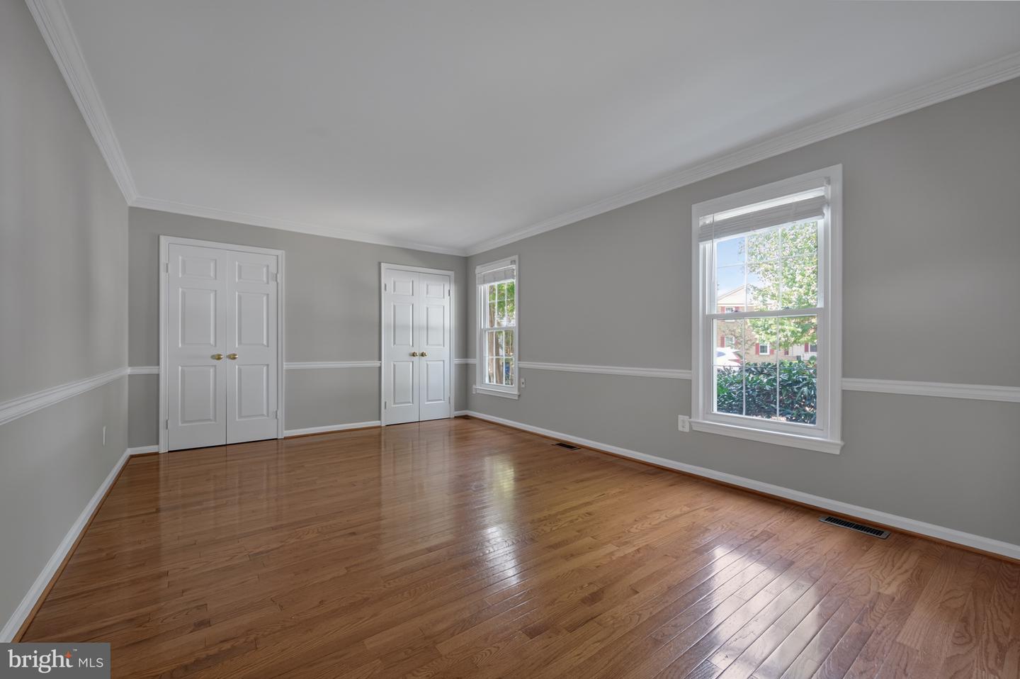 15221 BICENTENNIAL CT, CHANTILLY, Virginia 20151, 4 Bedrooms Bedrooms, ,2 BathroomsBathrooms,Residential,For sale,15221 BICENTENNIAL CT,VAFX2250182 MLS # VAFX2250182