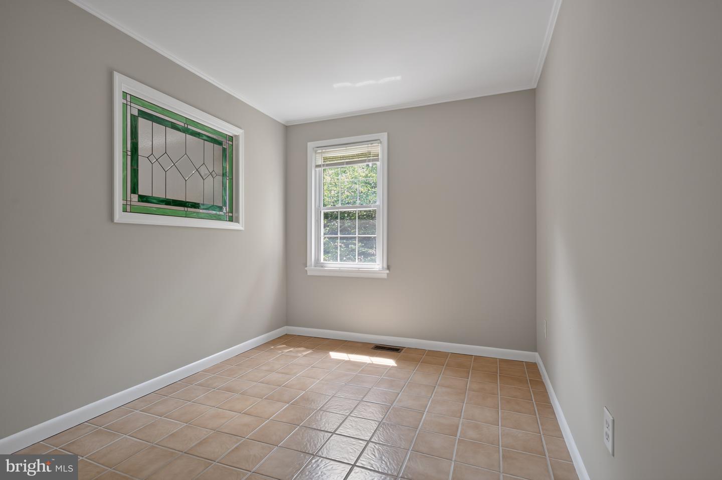 15221 BICENTENNIAL CT, CHANTILLY, Virginia 20151, 4 Bedrooms Bedrooms, ,2 BathroomsBathrooms,Residential,For sale,15221 BICENTENNIAL CT,VAFX2250182 MLS # VAFX2250182