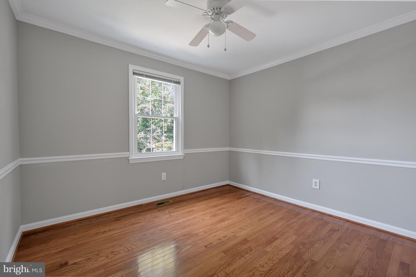 15221 BICENTENNIAL CT, CHANTILLY, Virginia 20151, 4 Bedrooms Bedrooms, ,2 BathroomsBathrooms,Residential,For sale,15221 BICENTENNIAL CT,VAFX2250182 MLS # VAFX2250182
