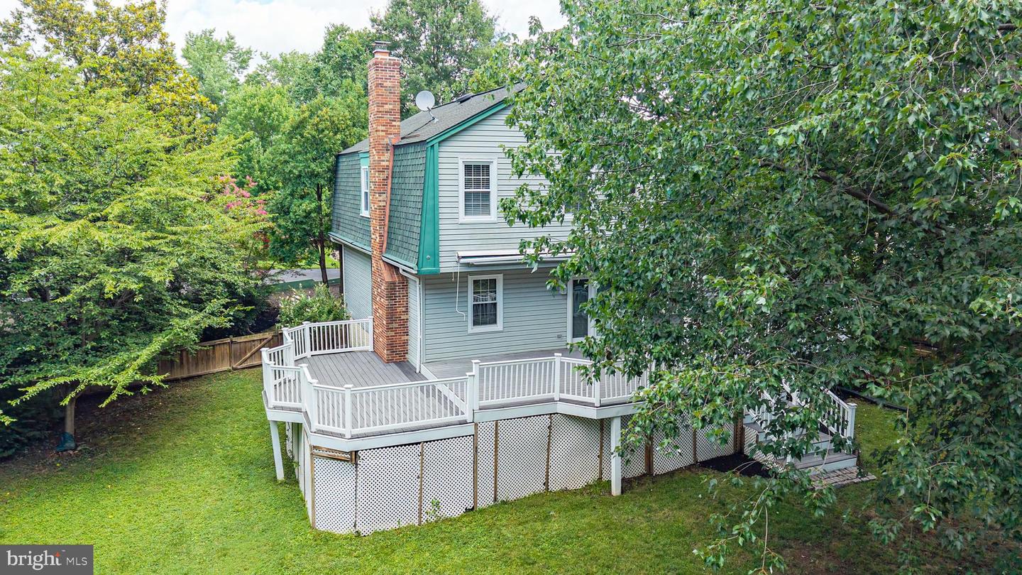 15221 BICENTENNIAL CT, CHANTILLY, Virginia 20151, 4 Bedrooms Bedrooms, ,2 BathroomsBathrooms,Residential,For sale,15221 BICENTENNIAL CT,VAFX2250182 MLS # VAFX2250182