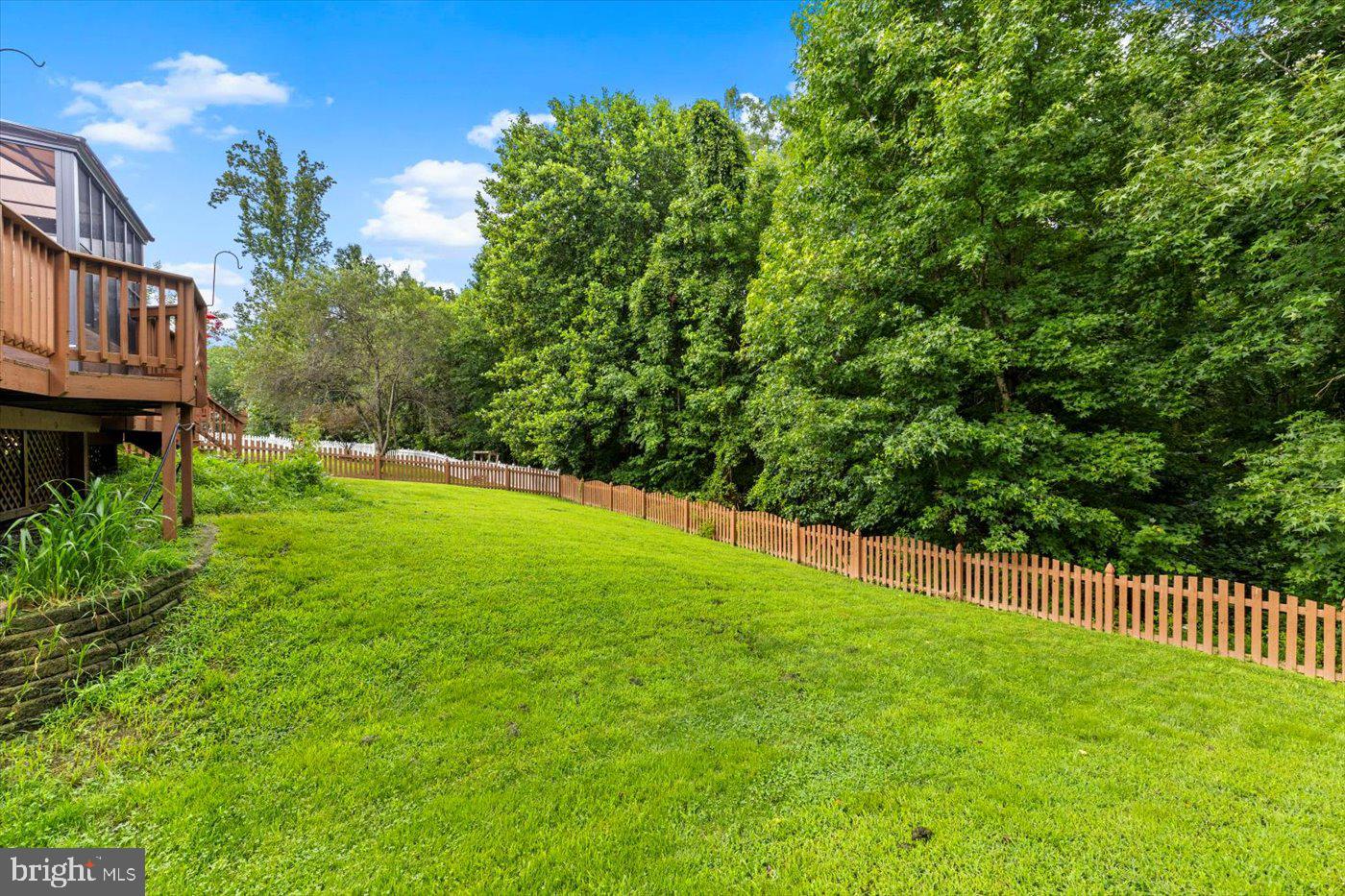 28 ROLLINGSIDE DR, FREDERICKSBURG, Virginia 22406, 5 Bedrooms Bedrooms, ,3 BathroomsBathrooms,Residential,For sale,28 ROLLINGSIDE DR,VAST2040198 MLS # VAST2040198