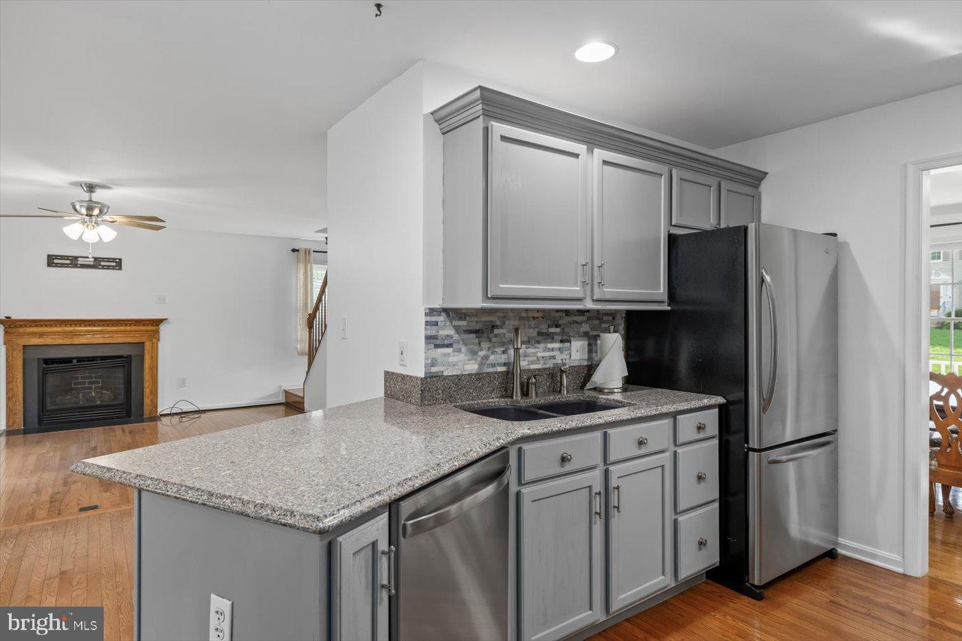 28 ROLLINGSIDE DR, FREDERICKSBURG, Virginia 22406, 5 Bedrooms Bedrooms, ,3 BathroomsBathrooms,Residential,For sale,28 ROLLINGSIDE DR,VAST2040198 MLS # VAST2040198