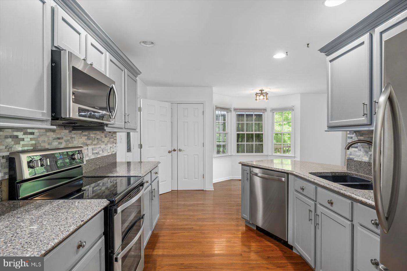 28 ROLLINGSIDE DR, FREDERICKSBURG, Virginia 22406, 5 Bedrooms Bedrooms, ,3 BathroomsBathrooms,Residential,For sale,28 ROLLINGSIDE DR,VAST2040198 MLS # VAST2040198